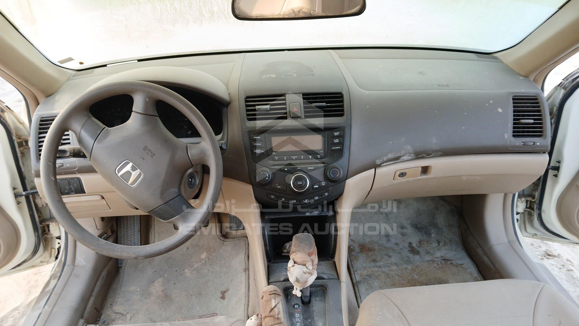 2007 HONDA ACCORD VIN: JHMCM56517C408922