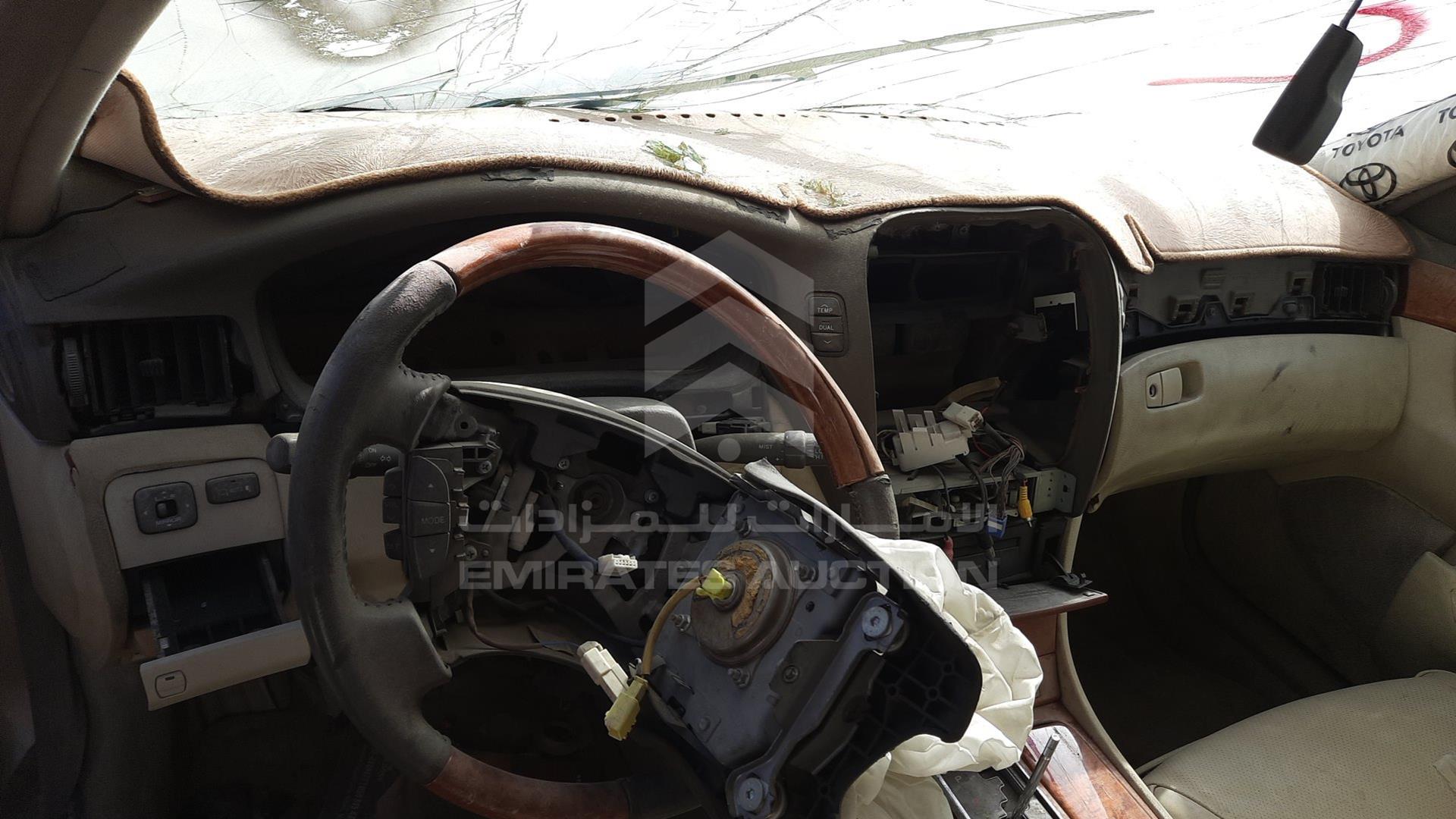 2001 LEXUS --- VIN: JTHBN30F810013384