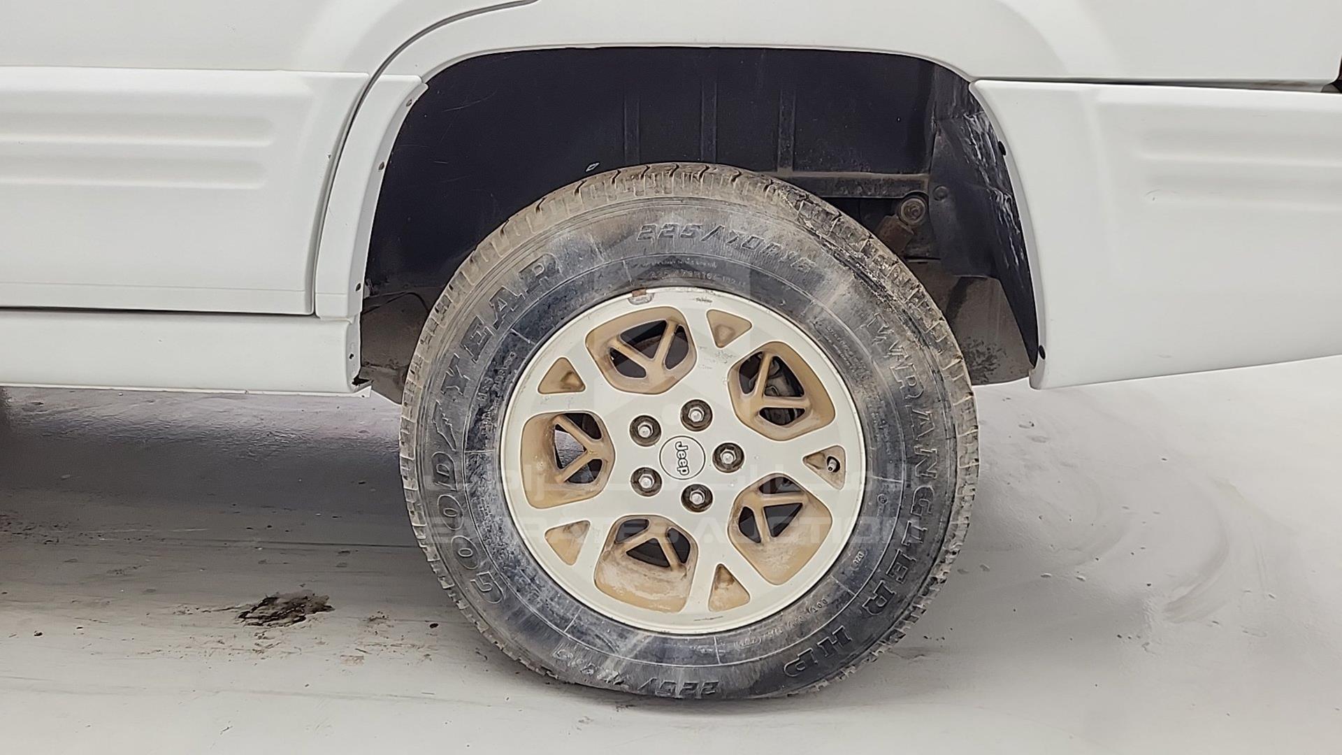 1998 JEEP GRAND CHEROKEE VIN: 1J4GZ78V5WY101973
