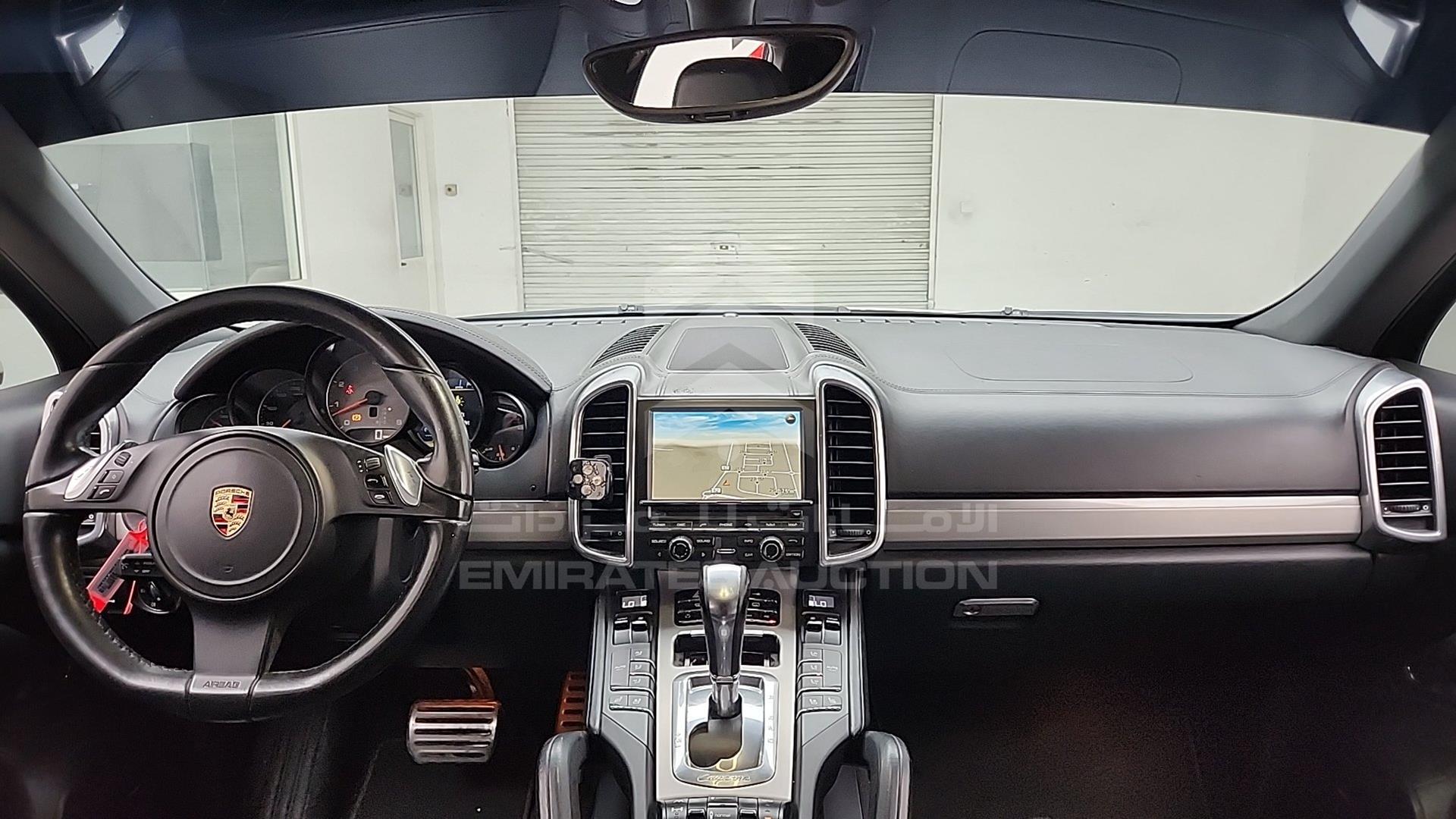 2011 PORSCHE CAYENNE VIN: WP1ZZZ92ZBLA41361