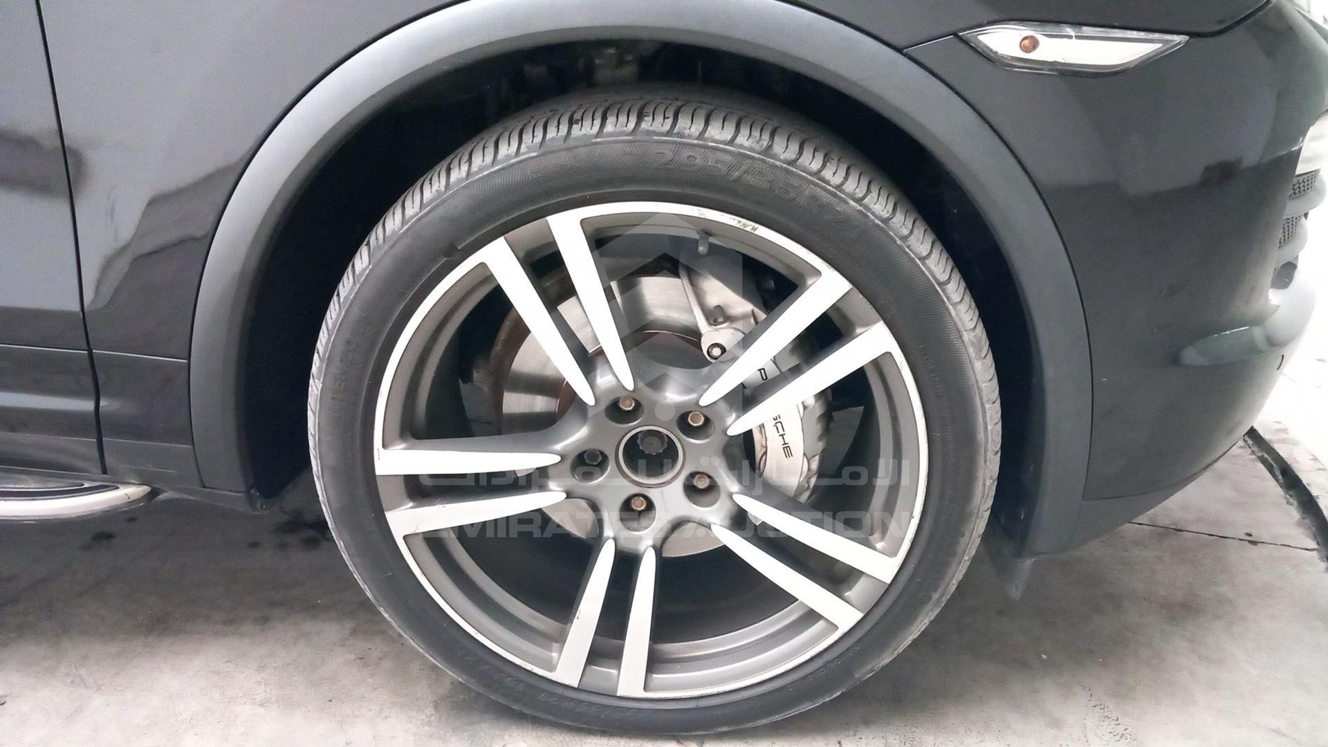 2012 PORSCHE CAYENNE VIN: WP1ZZZ92ZCLA41059
