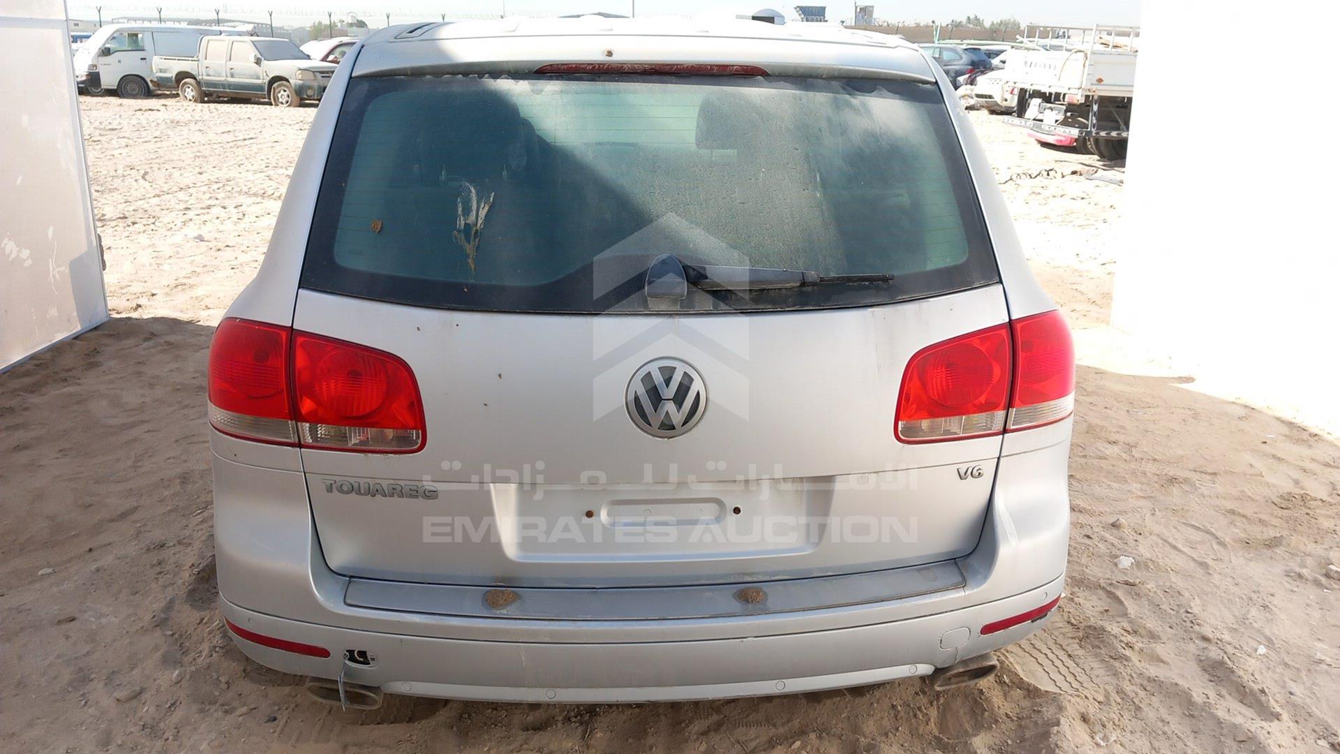 2005 VOLKSWAGEN TOUAREG VIN: WVGAE57L85D054872