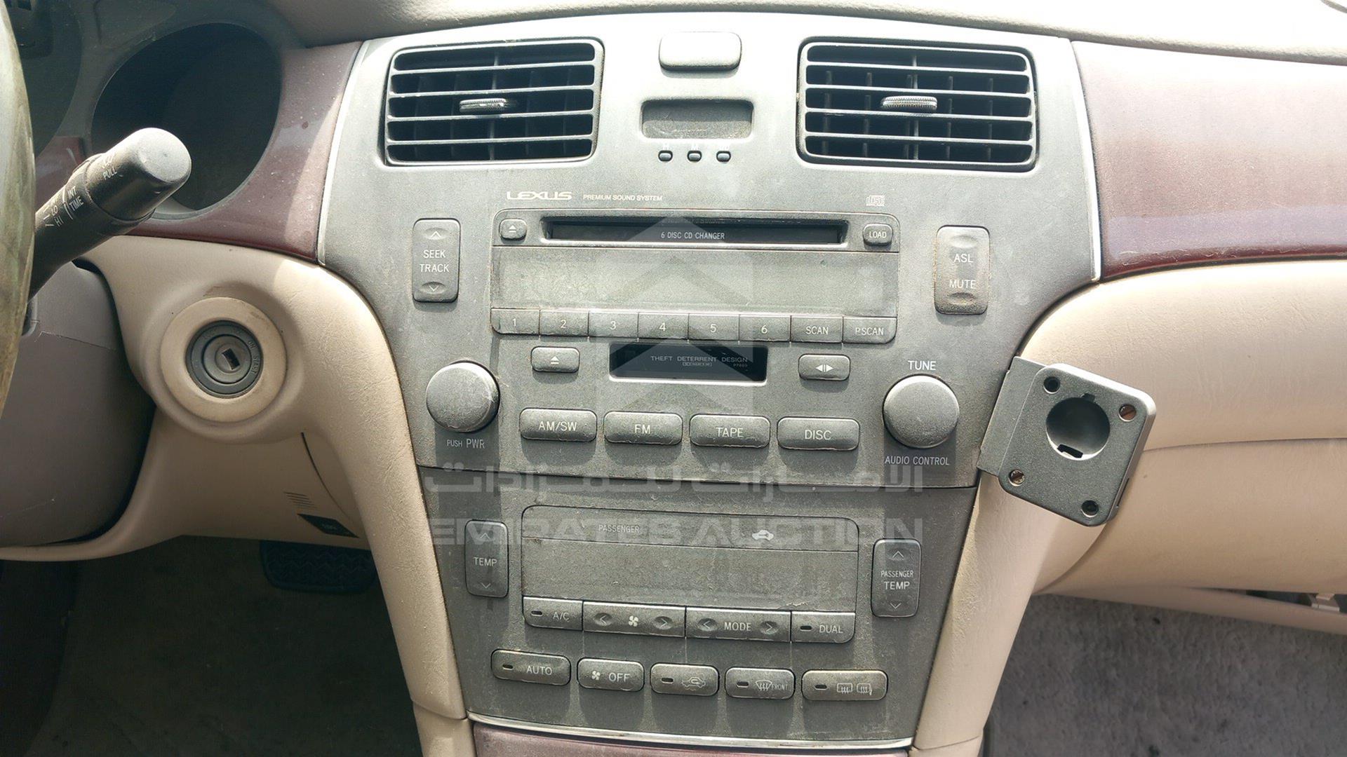2003 LEXUS ES 300 VIN: JTHBF30G430135510