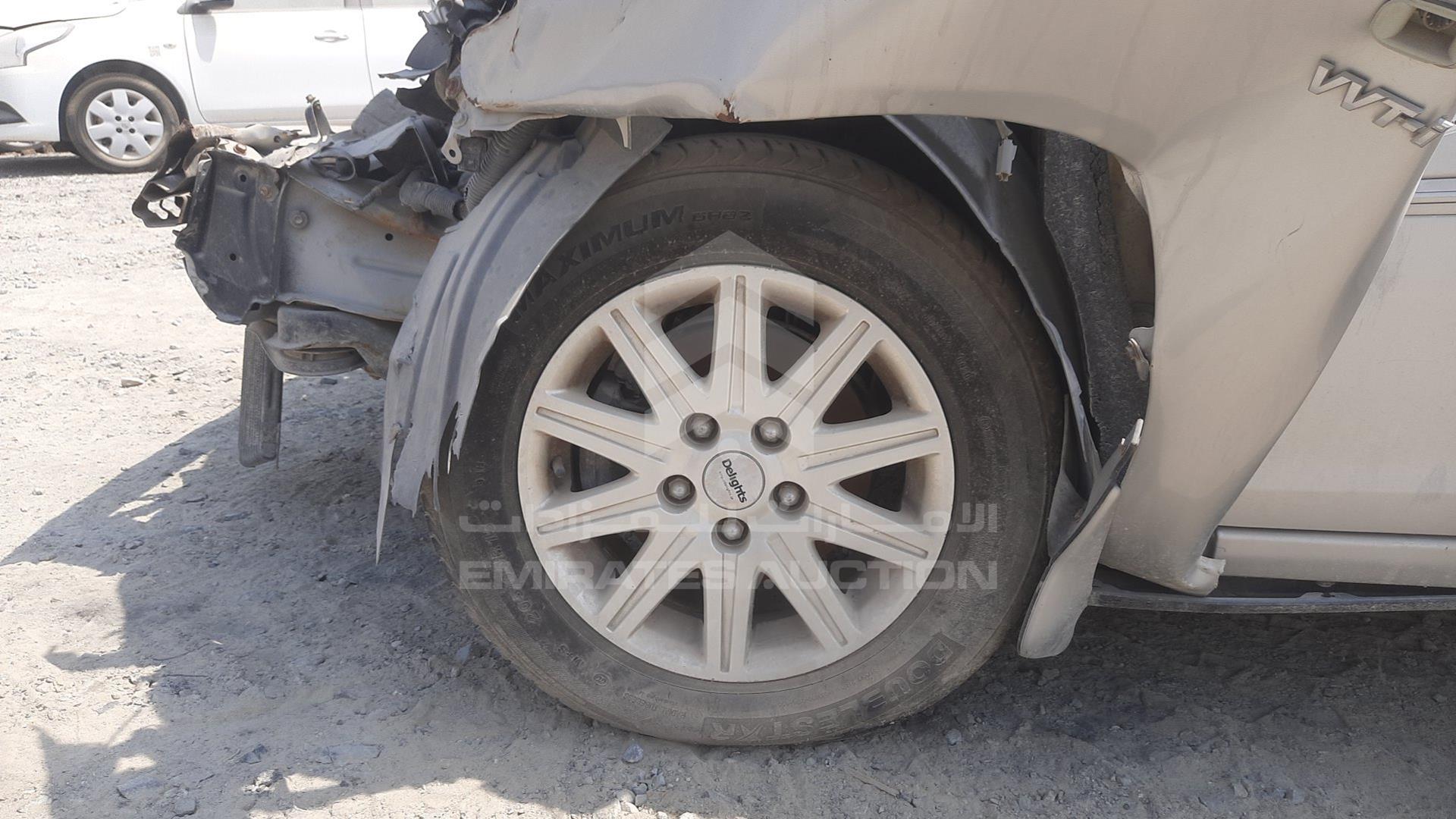2004 TOYOTA CAMRY VIN: 6T1BE32K24X443001