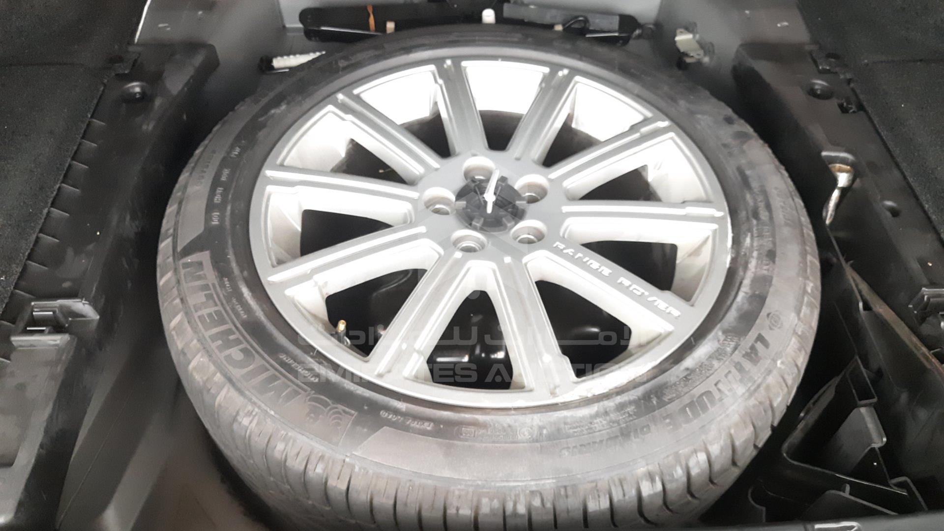 2010 RANGE ROVER VOGUE VIN: SALLMAME4AA309537