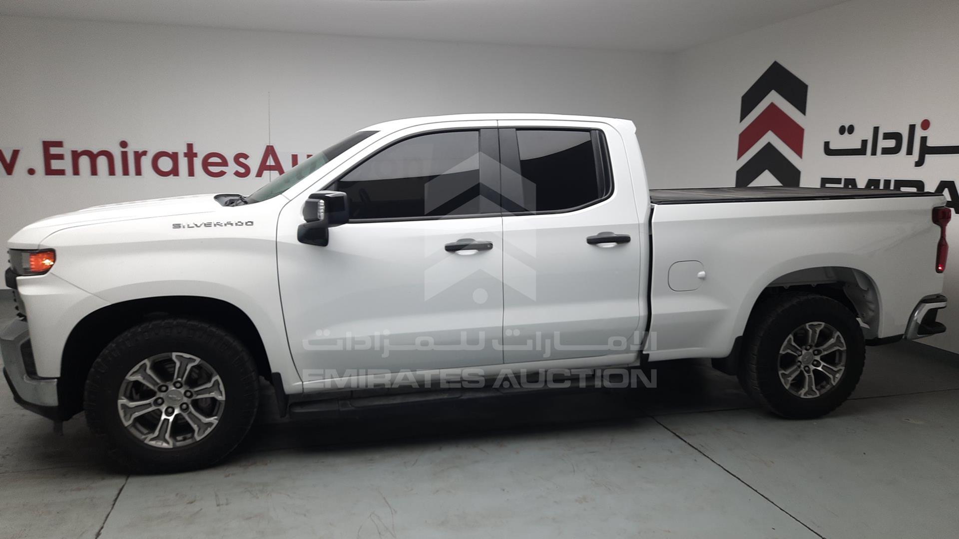 2019 CHEVROLET SILVERADO VIN: 1GCRWAEH2KZ289813