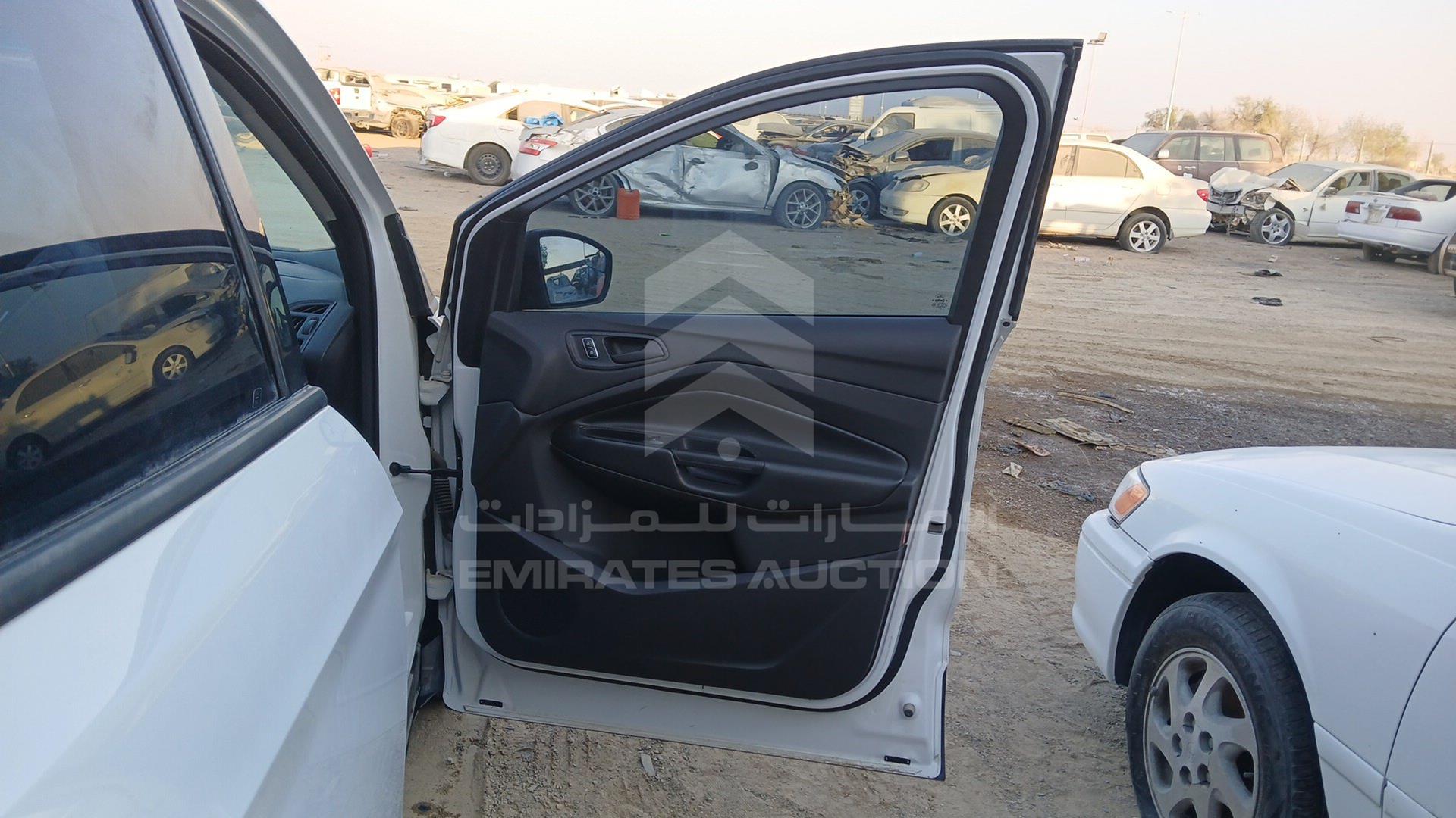 2014 FORD ESCAPE VIN: 1FMCU0F70EUE31424
