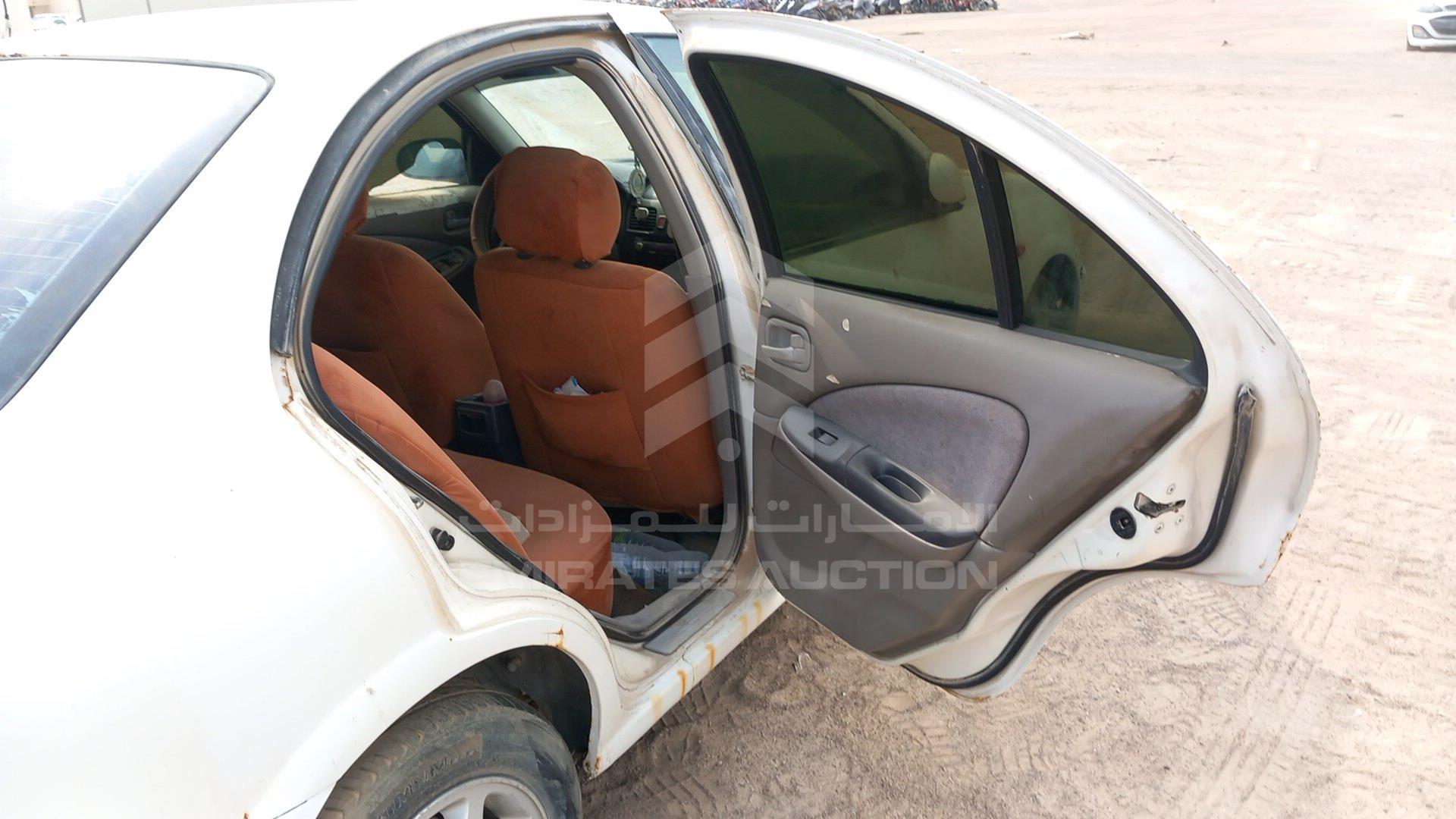 2001 NISSAN SUNNY VIN: JN1FN61C31W002365
