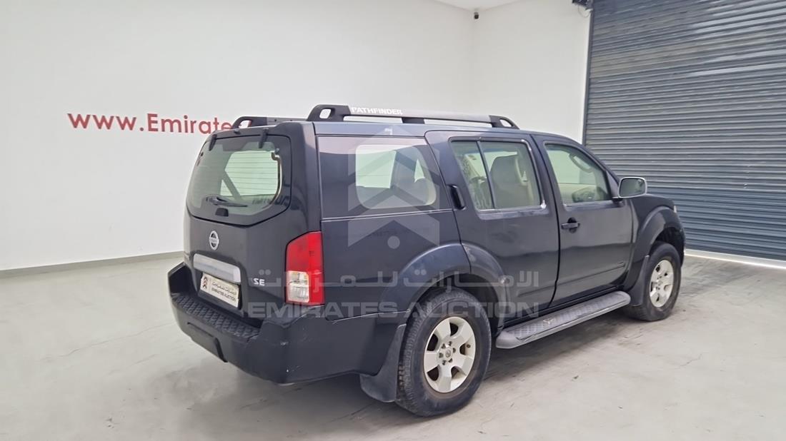2006 Nissan Pathfinder — Rear Right Angle — Photo 10