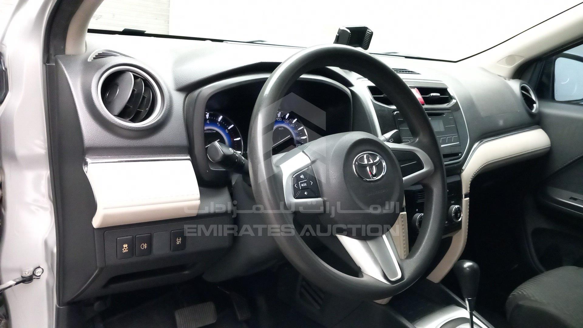 2019 TOYOTA RUSH VIN: MHKEF8BF9KK001150