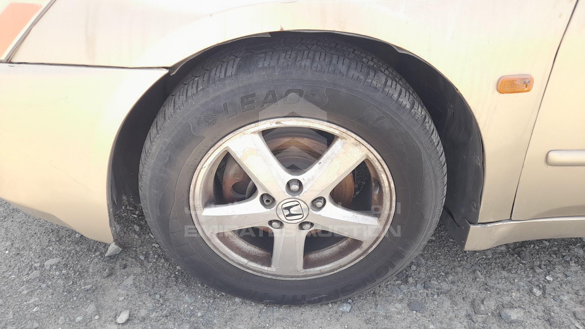 2003 HONDA ACCORD VIN: JHMCM56543C410366
