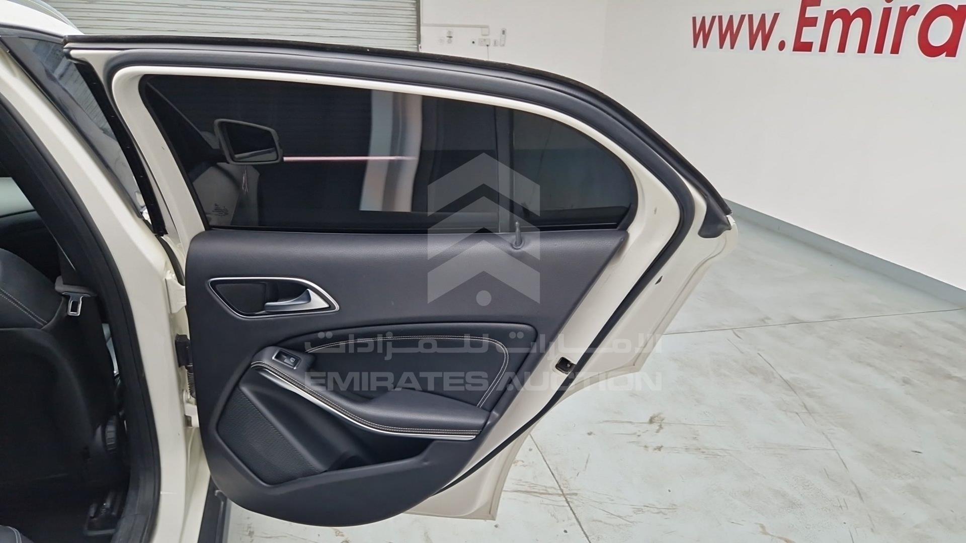 2019 MERCEDES GLA 250 VIN: WDCTG4GB9KJ563885