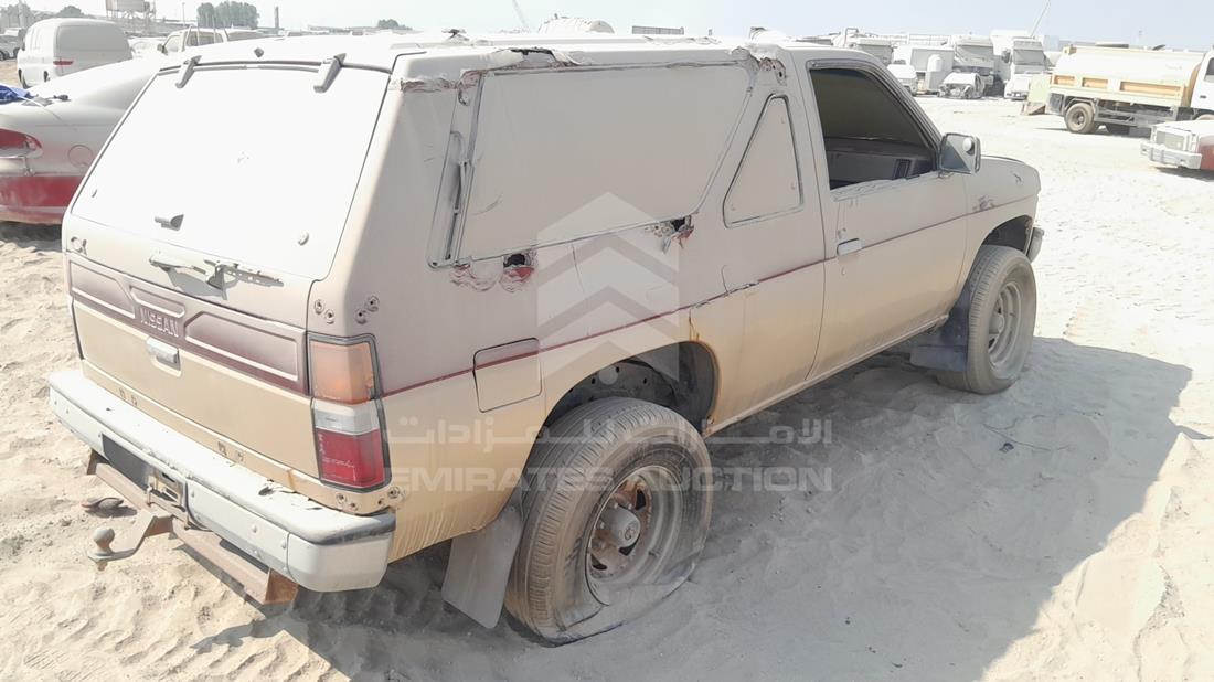 1992 Nissan Pathfinder — Rear Right Angle — Photo 8