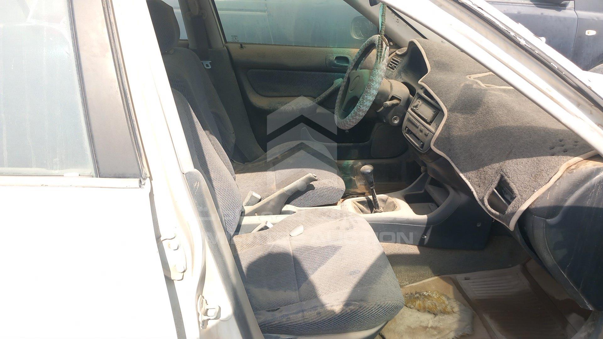 0 HONDA --- VIN: JHMEK35400S108212