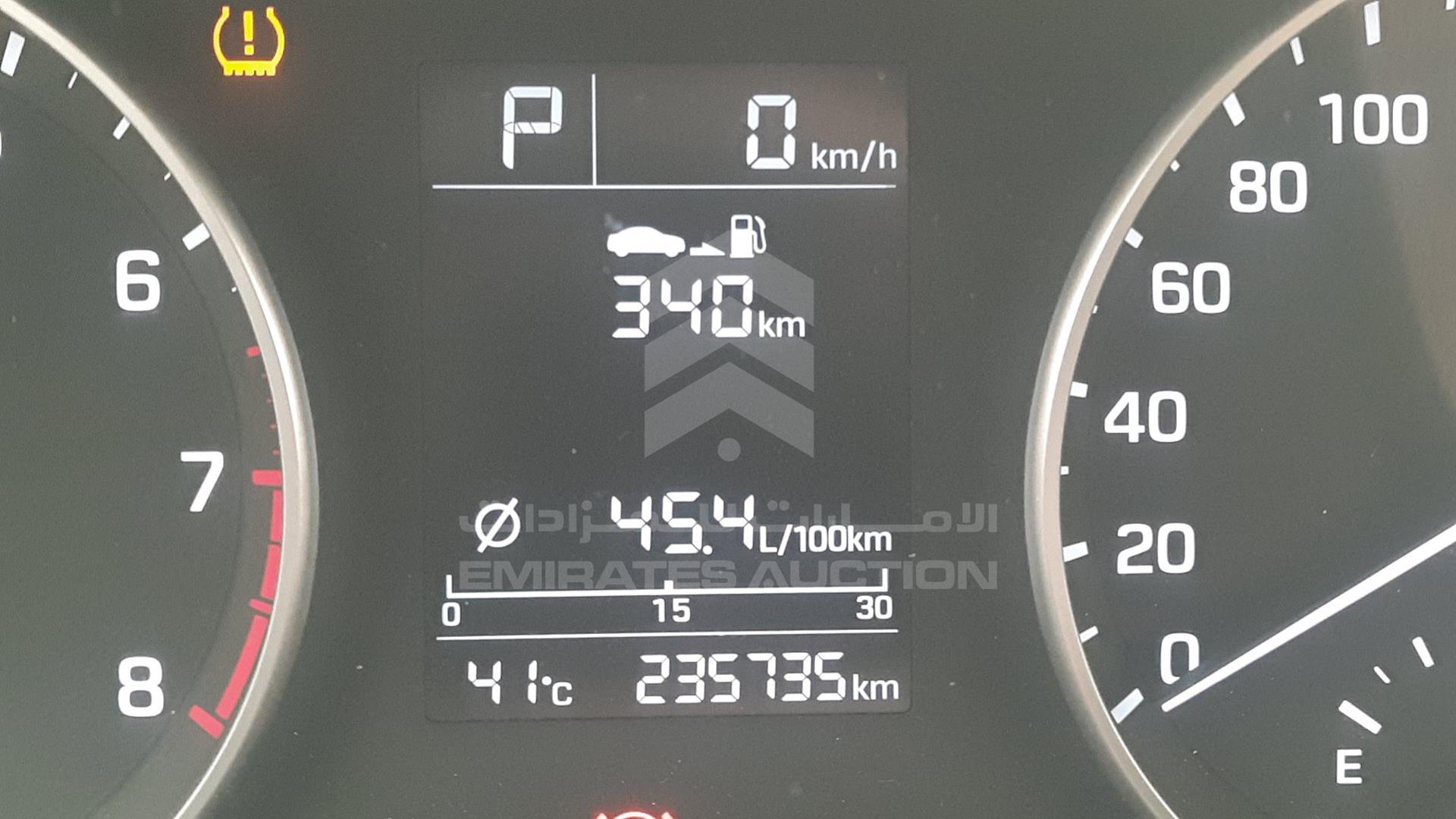 2017 HYUNDAI ELANTRA VIN: KMHD741C5HU128330