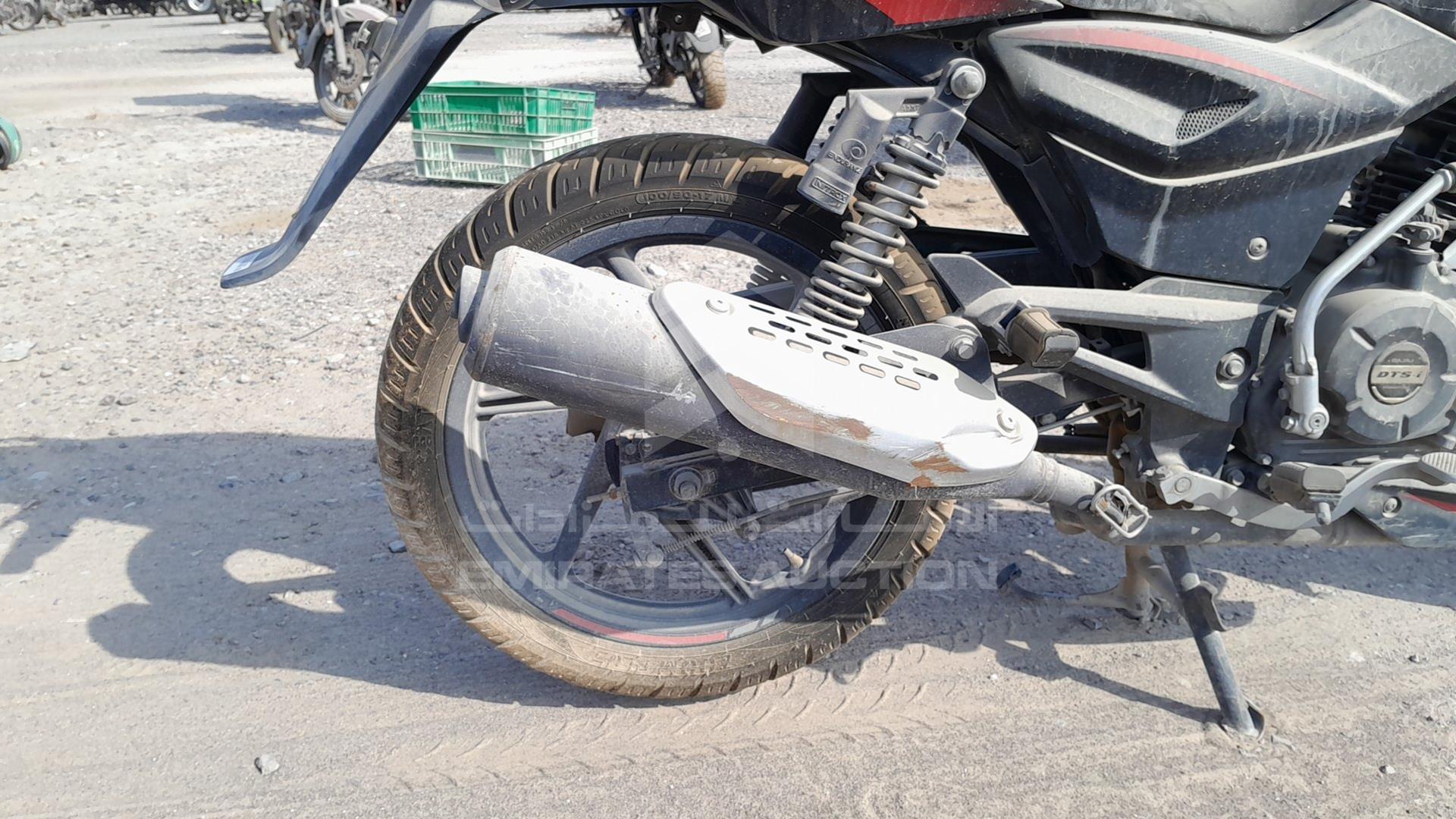 0 BAJAJ PULSAR VIN: MD2A11CX4LCE59290