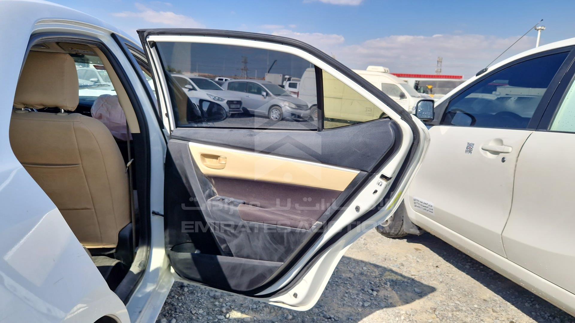 2019 TOYOTA COROLLA VIN: RKLBL9HE4K5267784