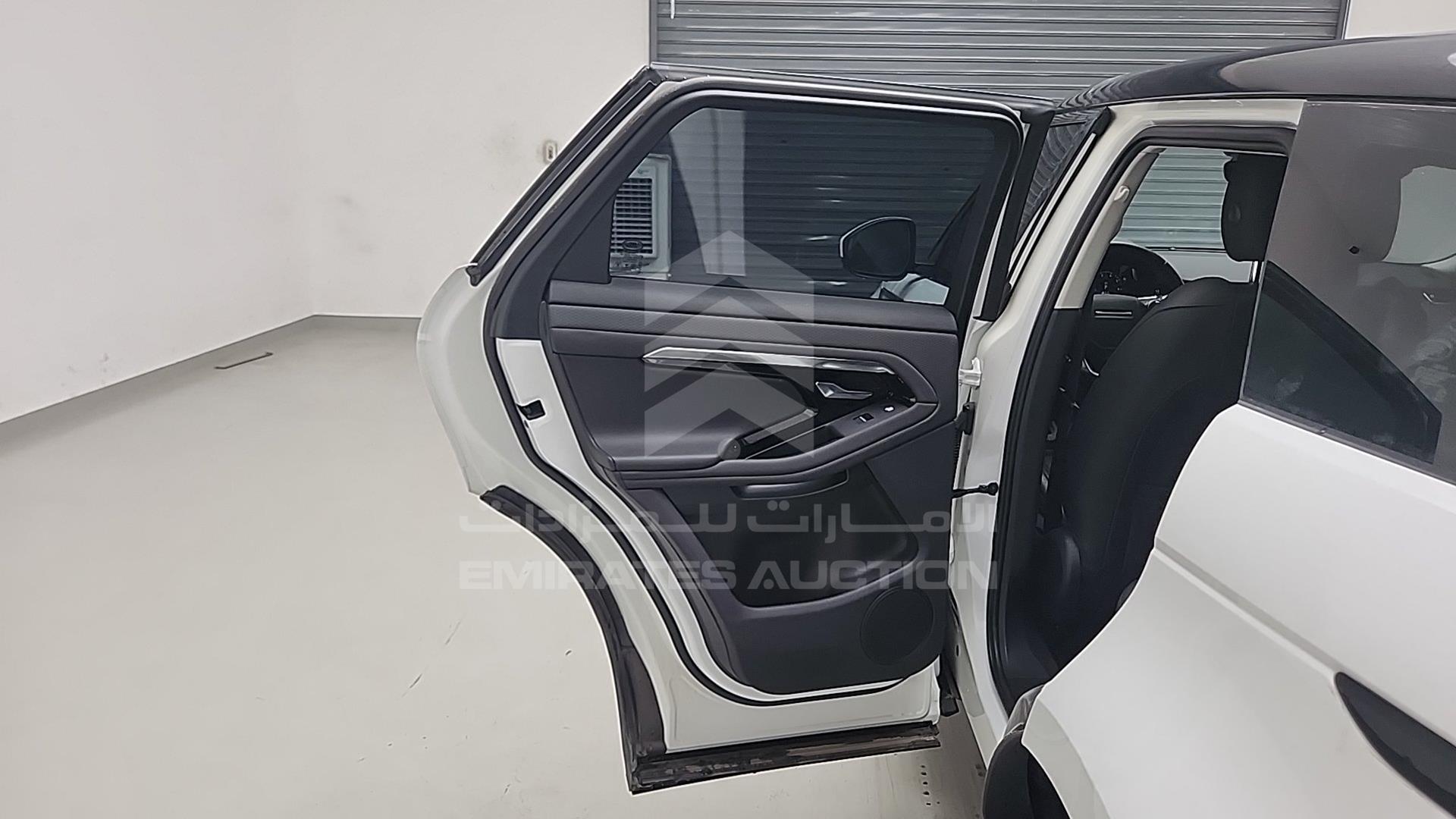 2020 RANGE ROVER EVOQUE VIN: SALZA2BX2LH073735