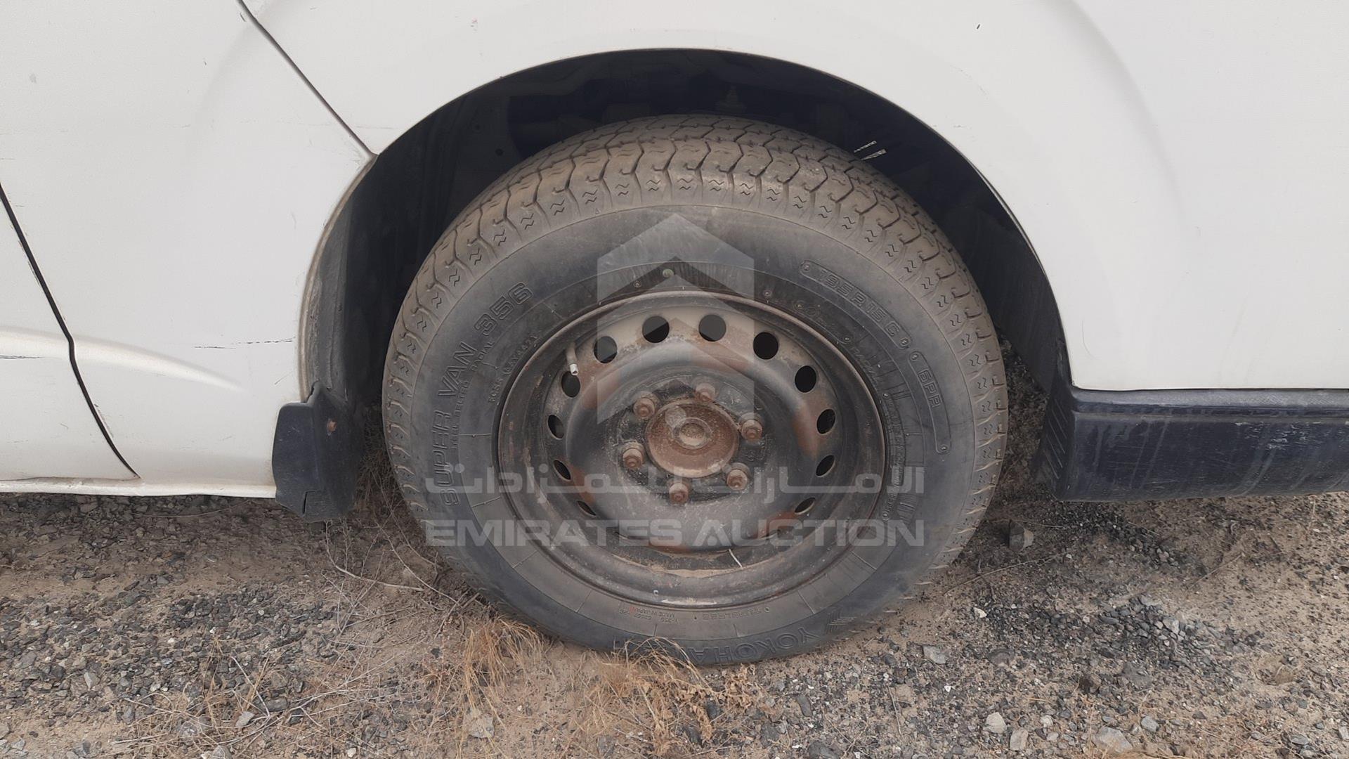 2011 TOYOTA HIACE VIN: JTGJX02PXB5022526