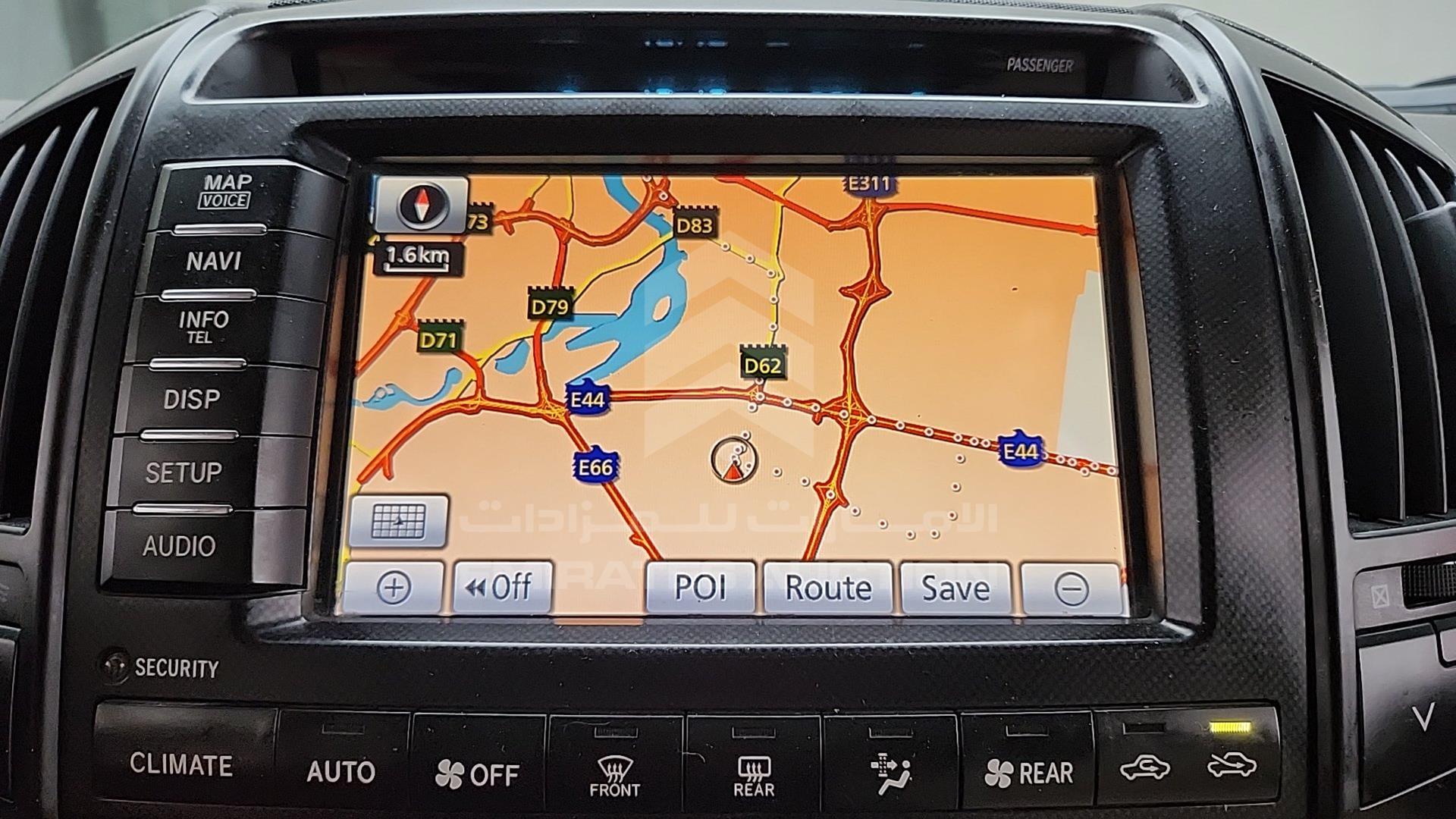 2011 TOYOTA LAND CRUISER VIN: JTMHT05J0B4039615