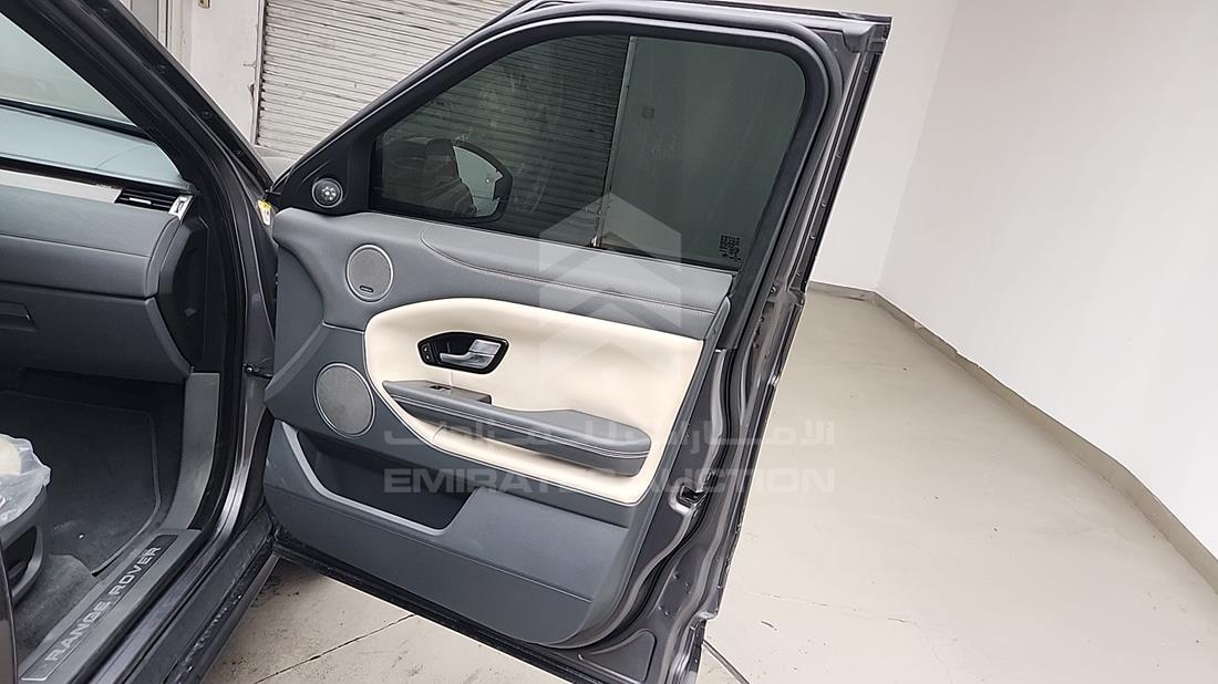 2016 Range Rover Evoque — Front Right Door — Photo 32