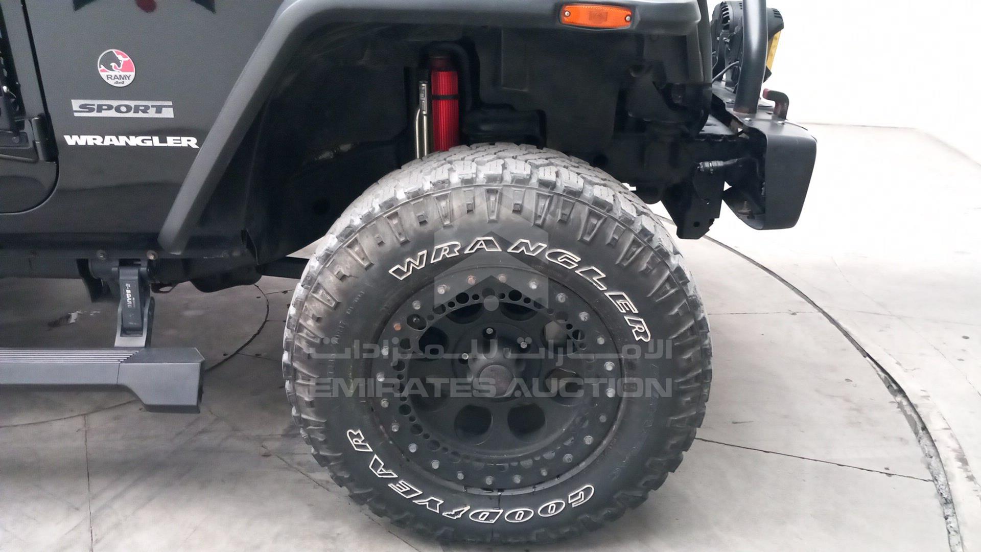 2013 JEEP WRANGLER / VIN: 1C4BJWAG4DL530318
