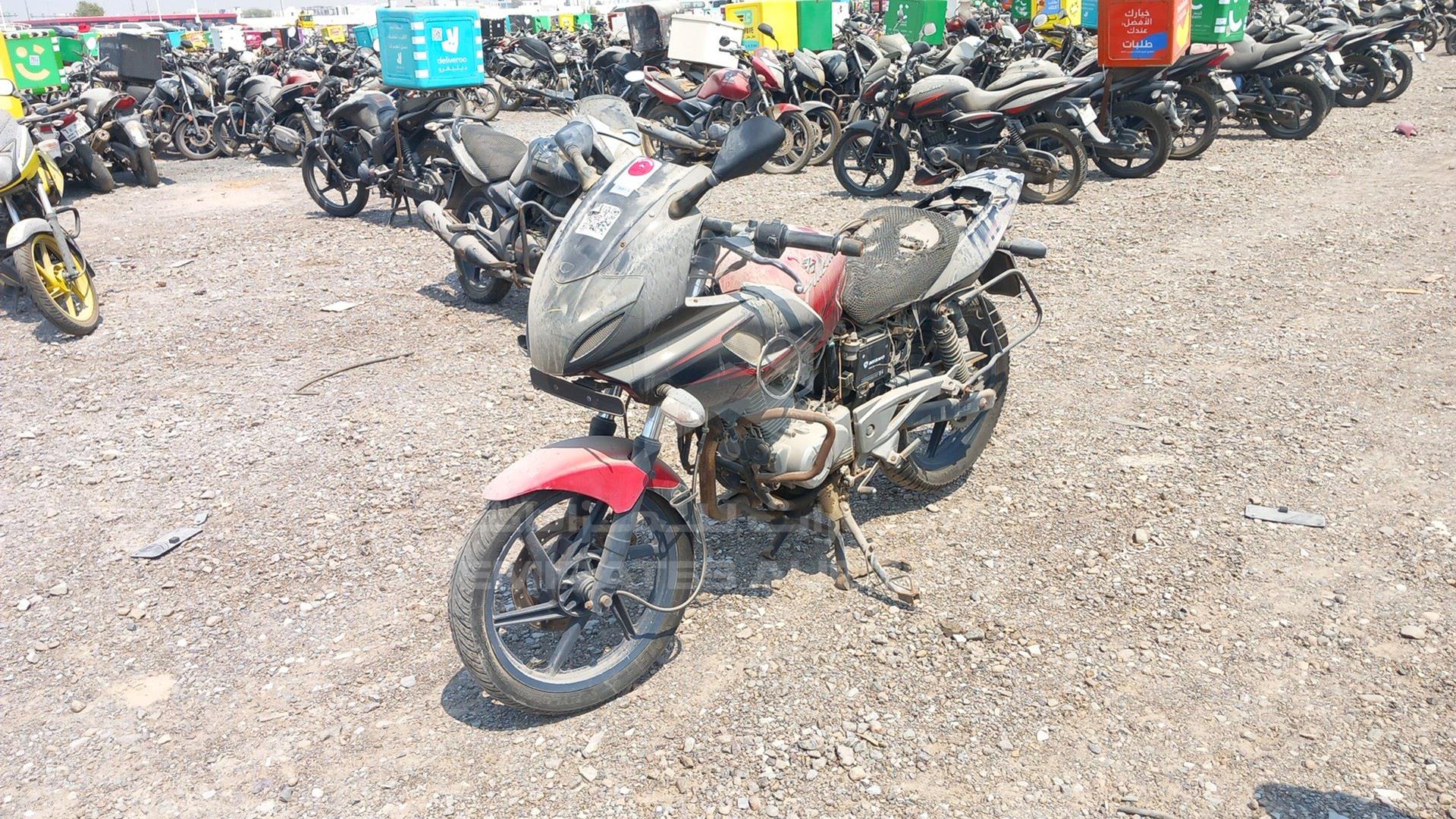 2013 BAJAJ PULSAR 220 CC VIN: MD2A13EZ5DCA56575