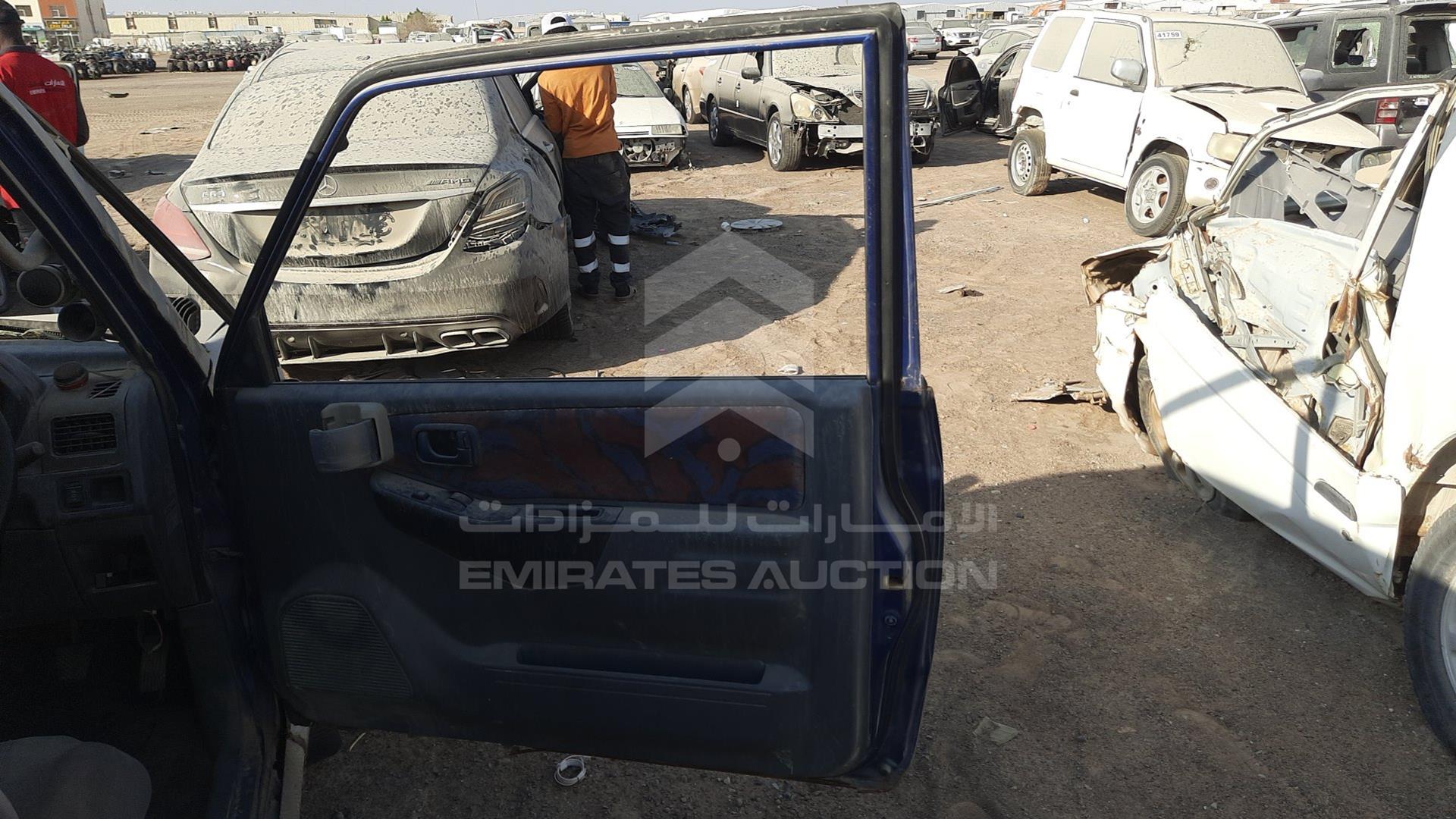 0 MITSUBISHI PAJERO MINI VIN: H58A0005738