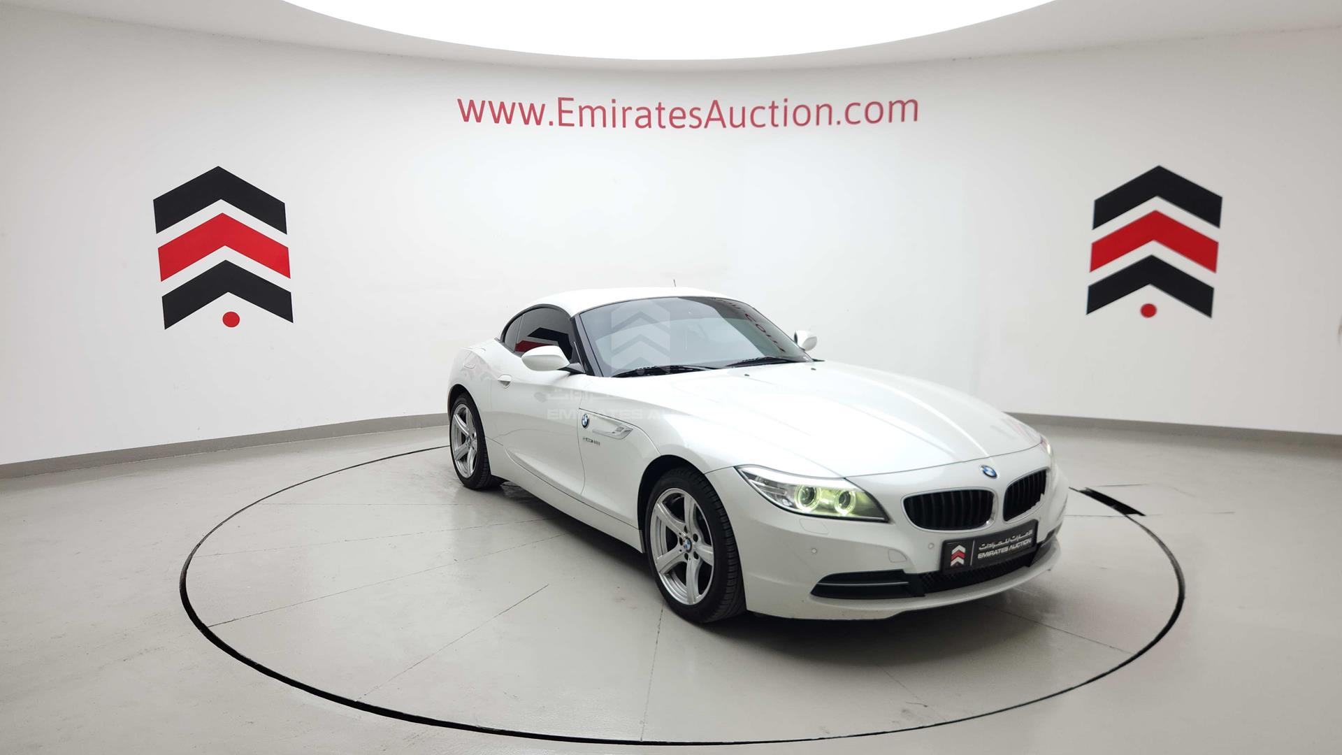 2015 BMW Z4 VIN: WBALL1107FJ664711