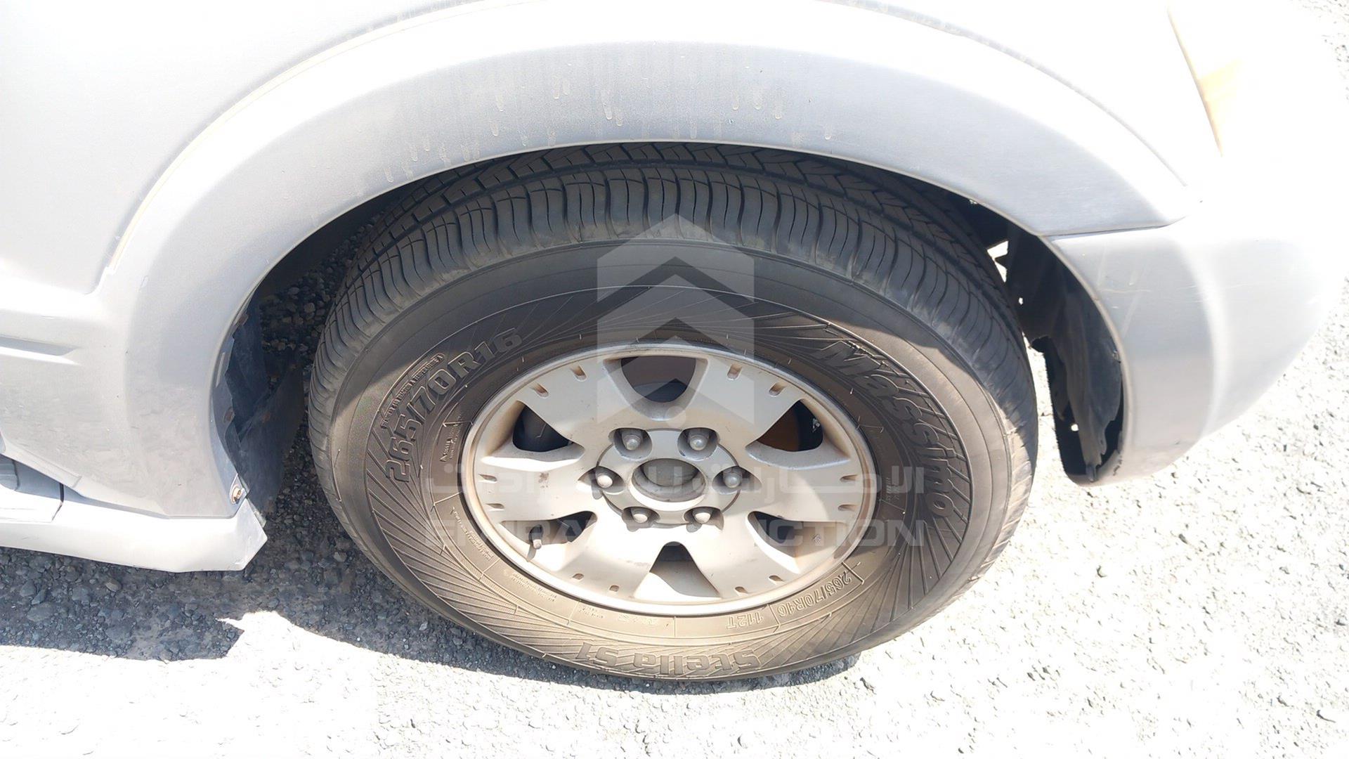 2006 MITSUBISHI PAJERO VIN: JMYLRV73W6J713137