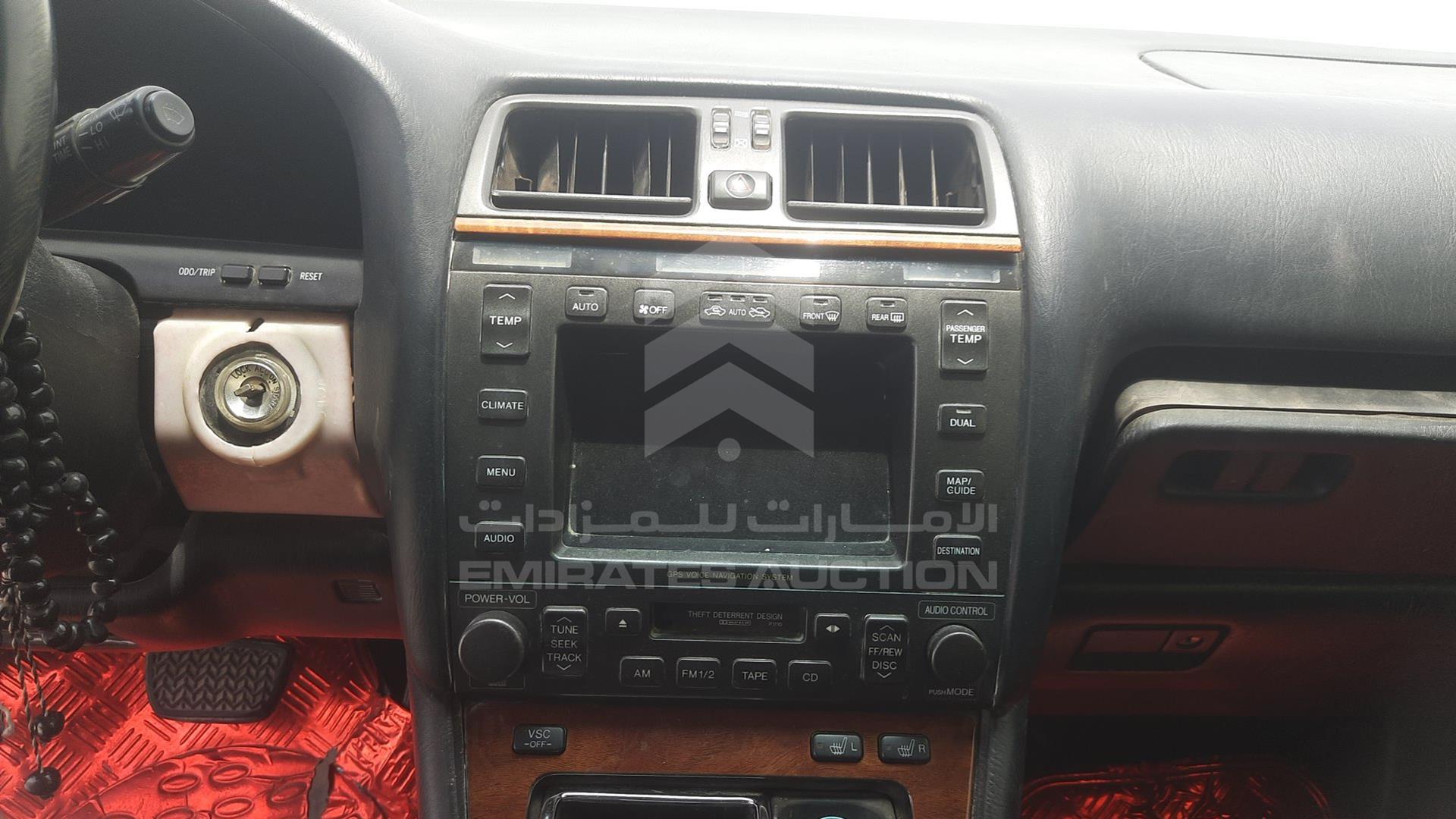 1998 LEXUS LS400 VIN: JT8BH28F2W0137843