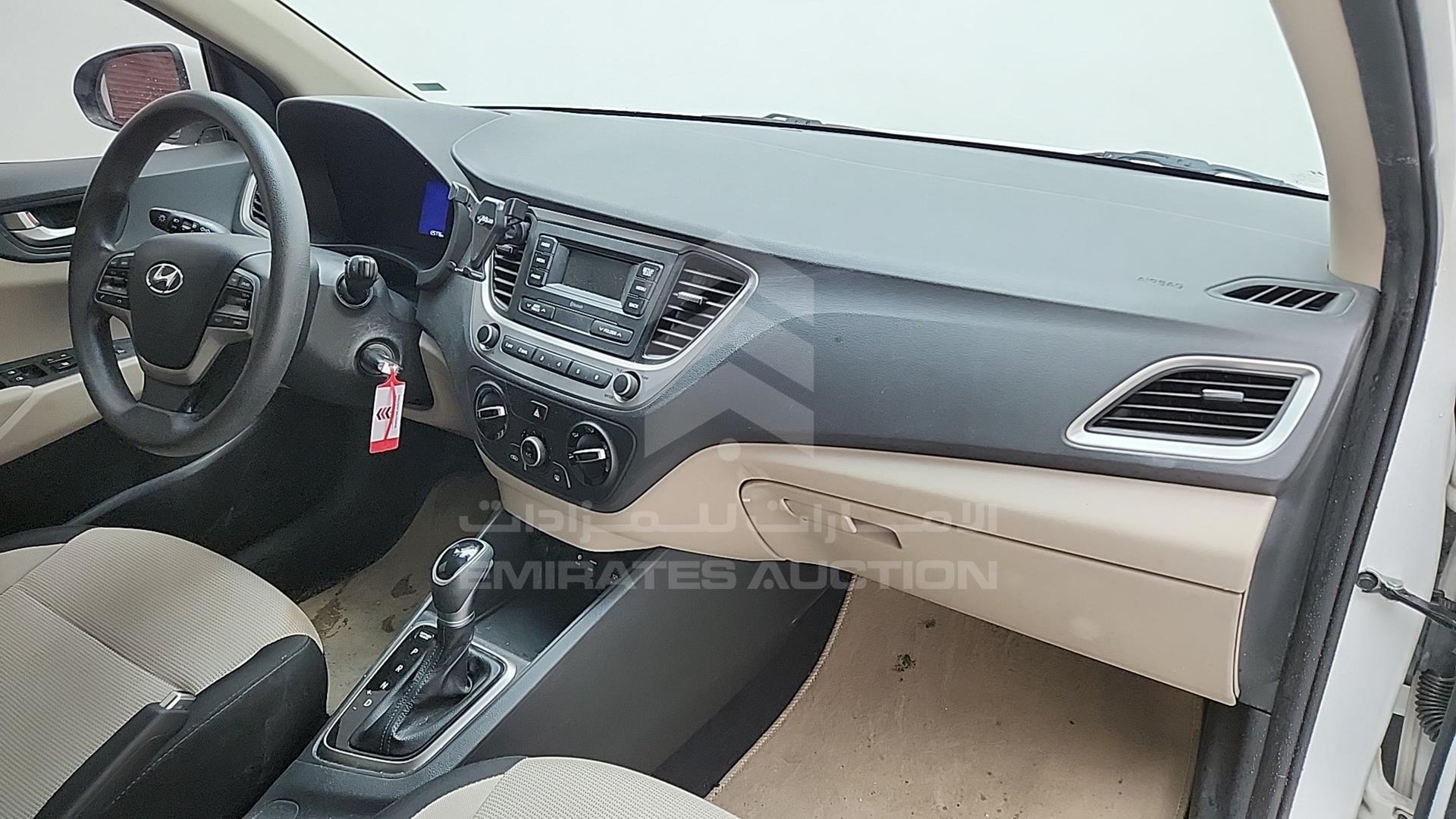2020 HYUNDAI ACCENT VIN: MALC741C9LM179304