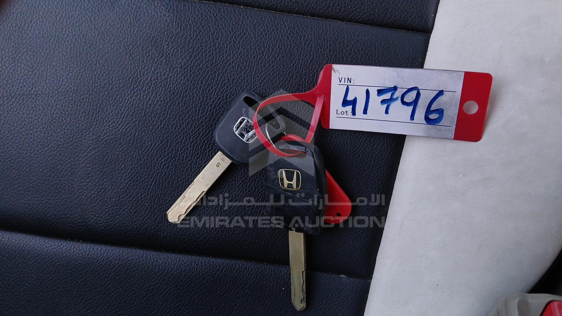 2011 HONDA CIVIC VIN: JHMFD1628BS402139