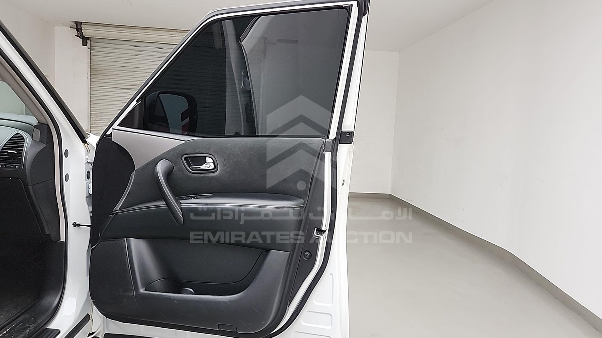 2020 NISSAN PATROL VIN: JN8AY2NY4L9406598