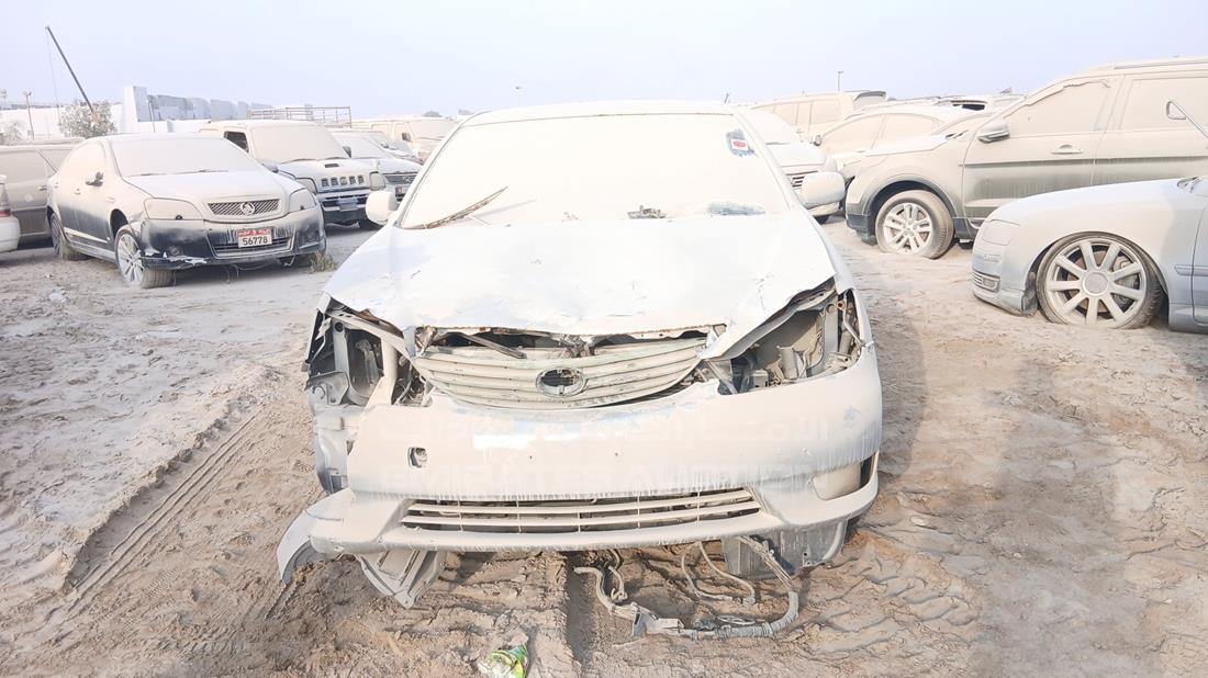 2006 Toyota Camry — Full Front View — Photo 1