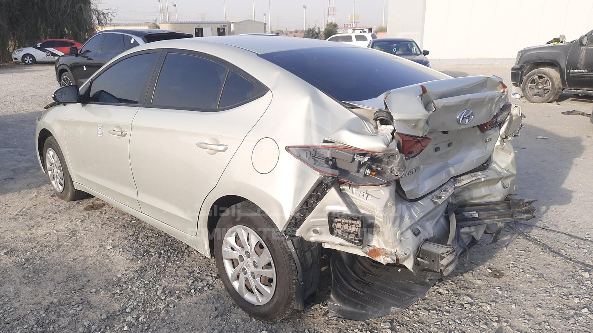 2017 HYUNDAI ELANTRA VIN: KMHD741F5HU180342