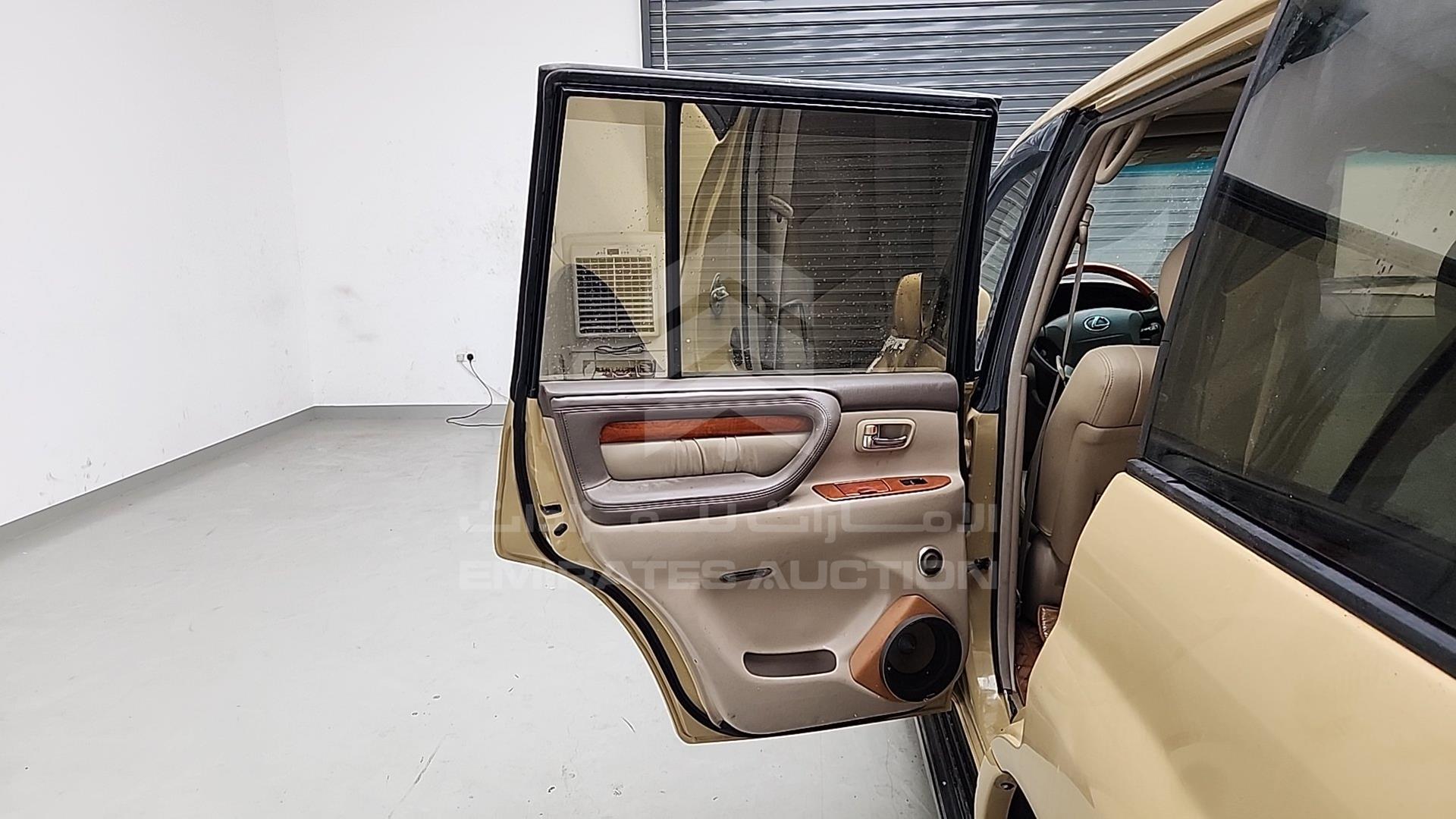 1999 LEXUS LX 470 VIN: JT6HT00W7Y0087848