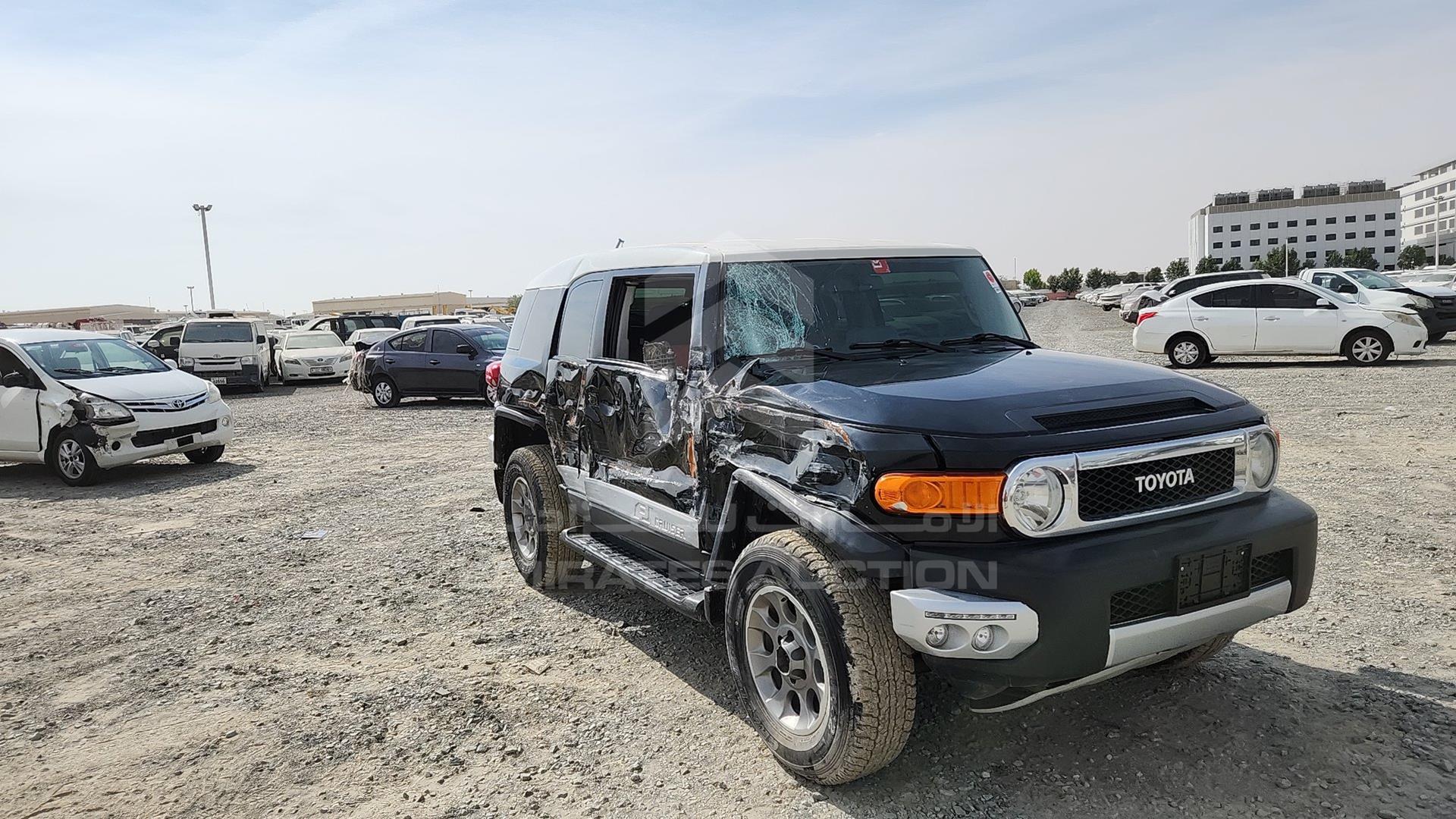 2012 TOYOTA FJ CRUISER VIN: JTEBU11F5CK125988