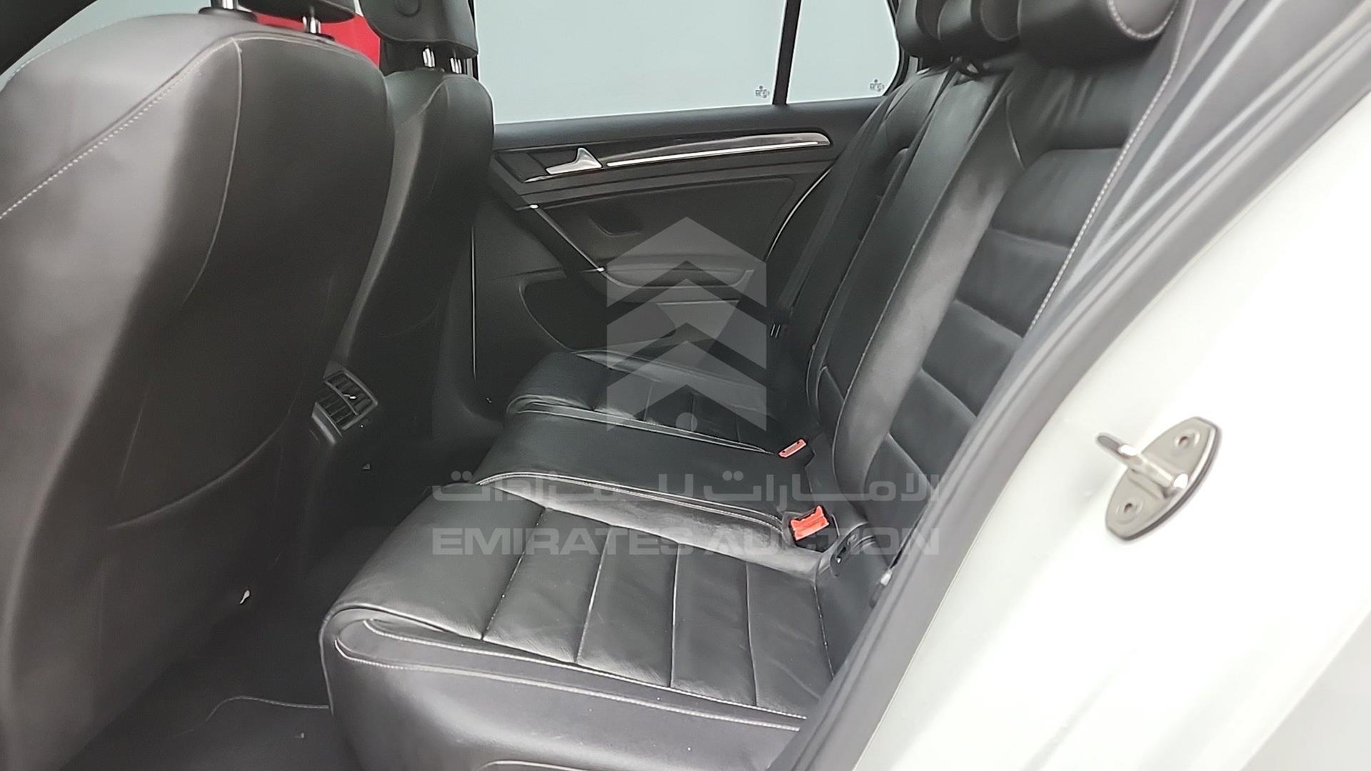 2016 VOLKSWAGEN GOLF R VIN: WVWGR2AU9GW094033