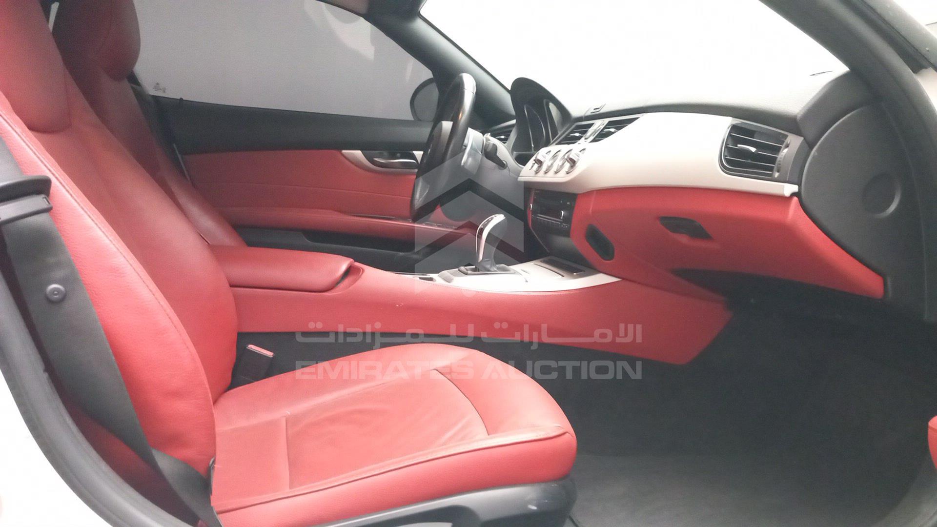 2015 BMW Z4 VIN: WBALL1103FJ664642
