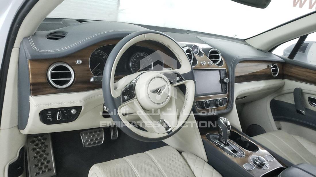 2020 Bentley Bentayga for sale in UAE SJAAJ2ZV1LC027322 409116