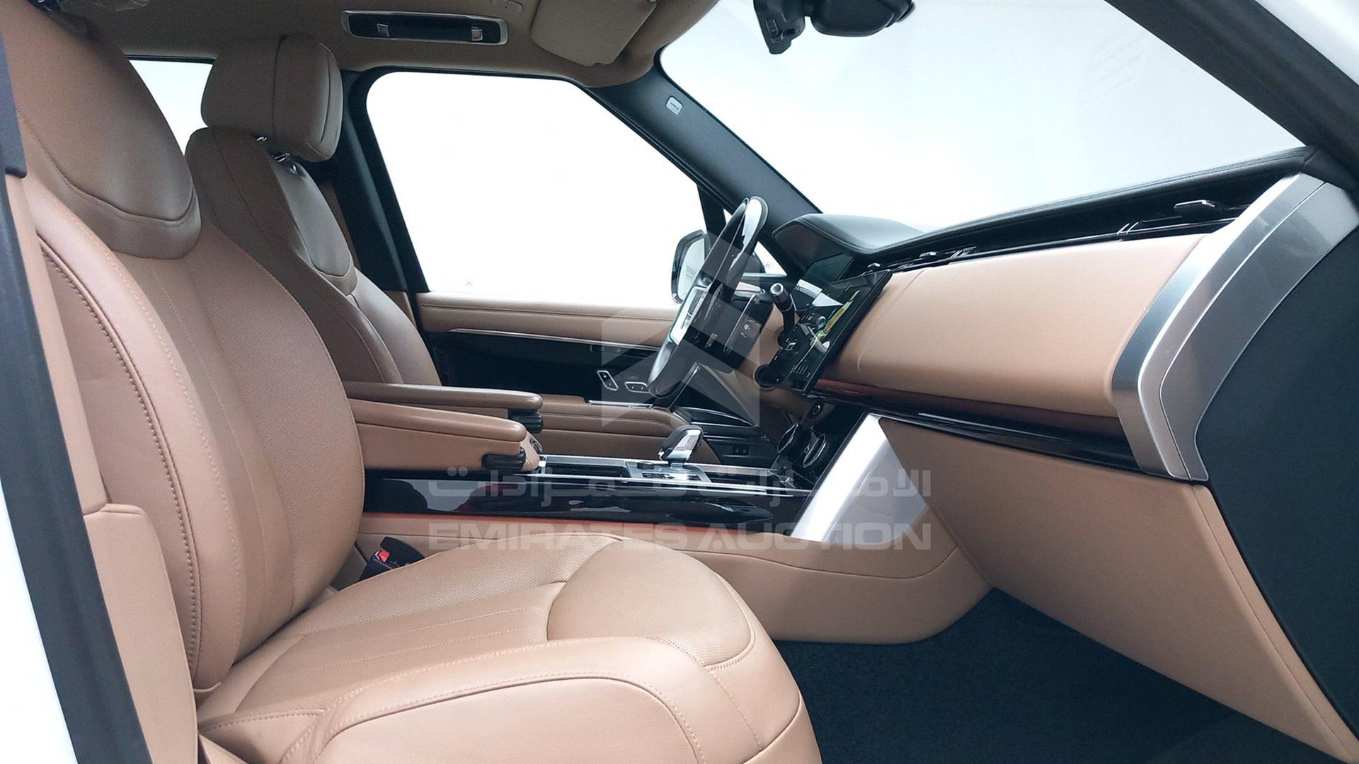2022 RANGE ROVER VOGUE VIN: SALKA9B70NA007514