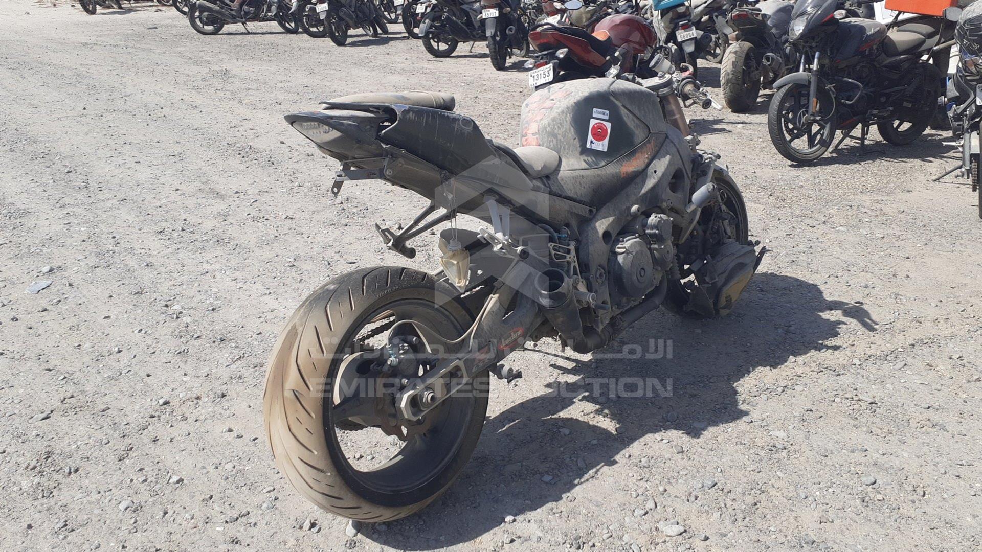 0 SUZUKI MOTORBIKE VIN: JS1CL111100112749