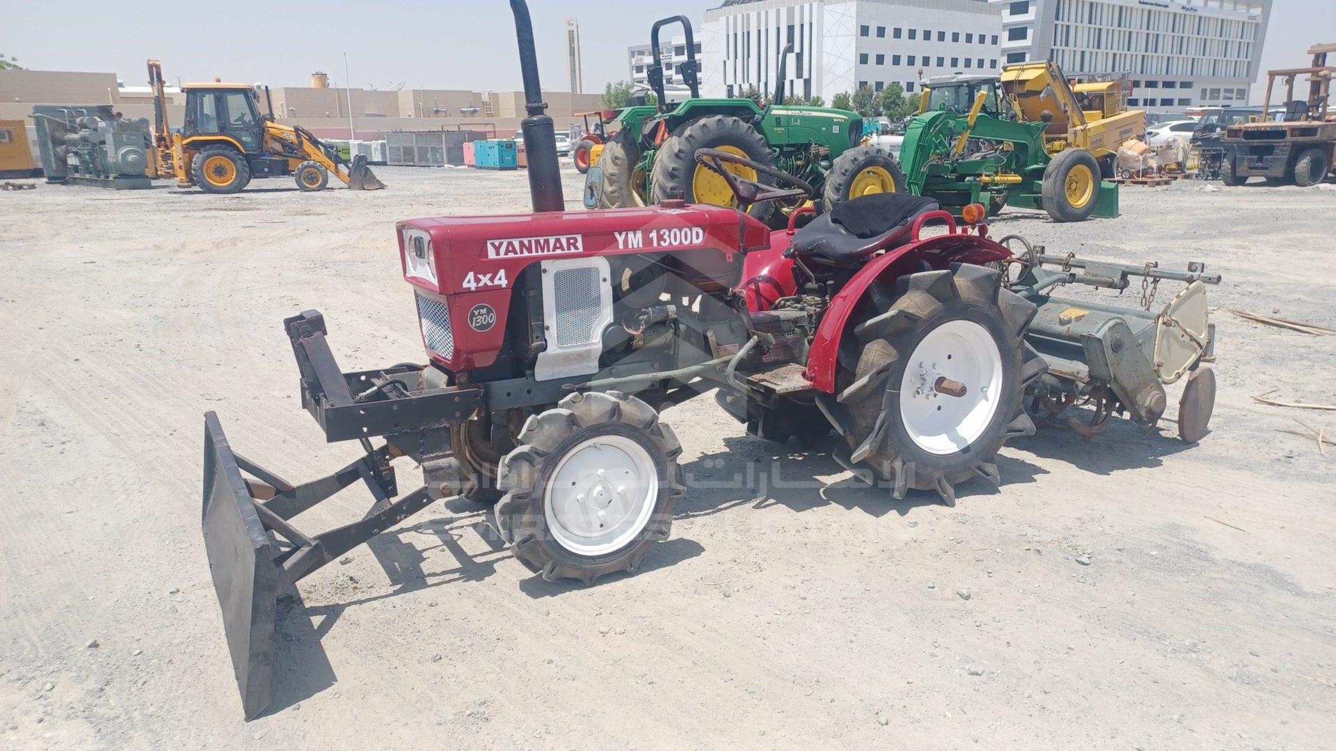 0 YANMAR --- VIN: YM1300D04615