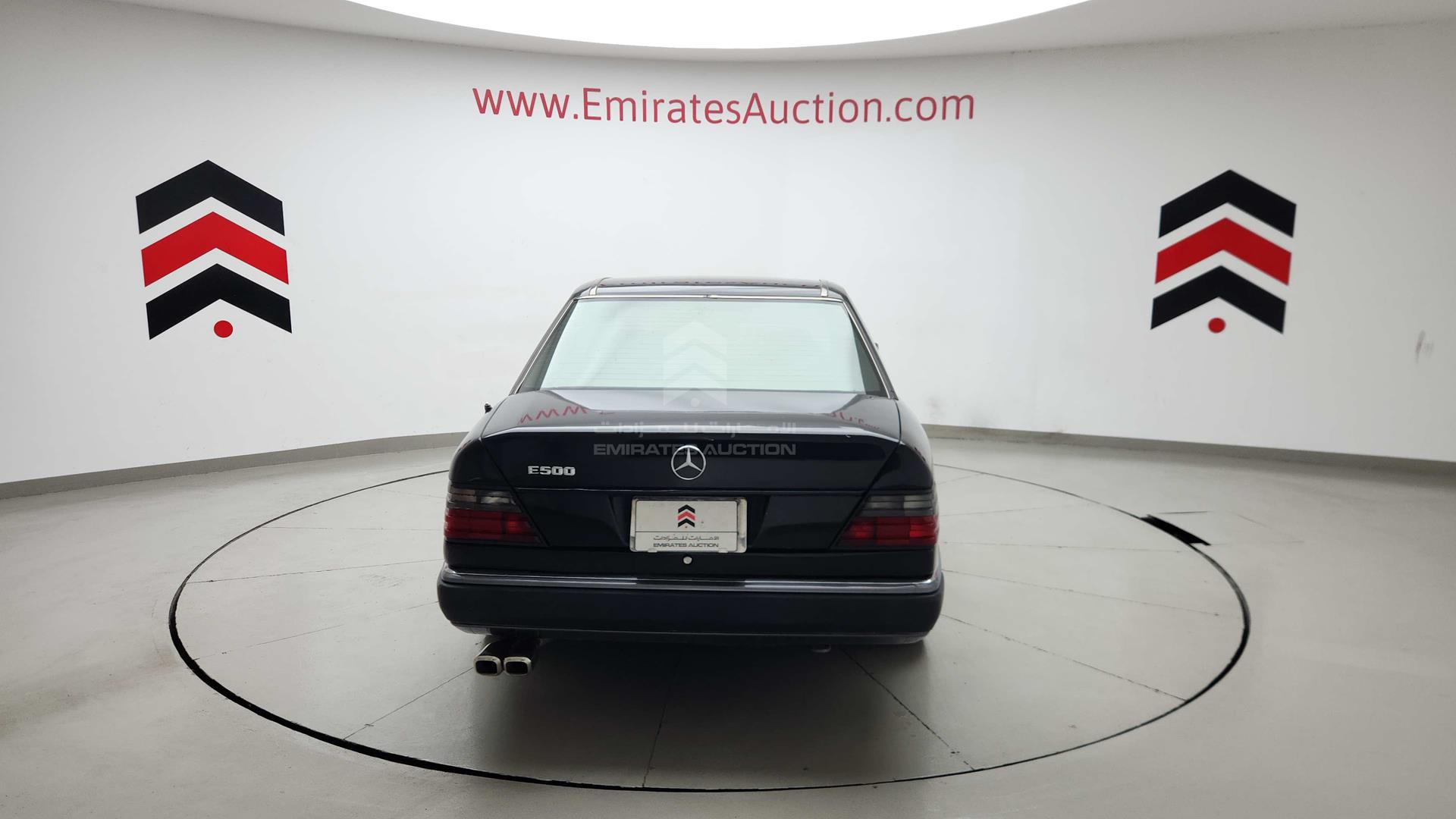 1992 MERCEDES E 300 VIN: WDB1240301B701480