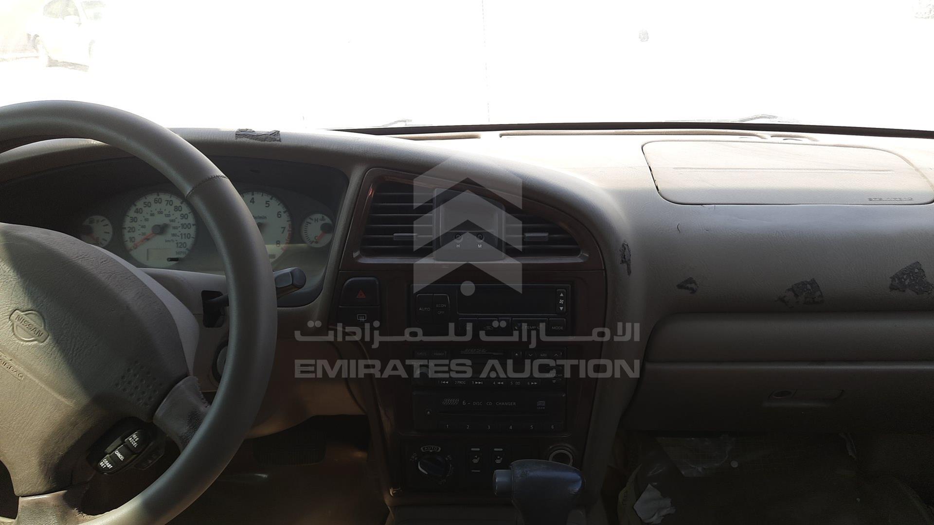 2001 NISSAN PATHFINDER VIN: JN8DR09Y31W596577