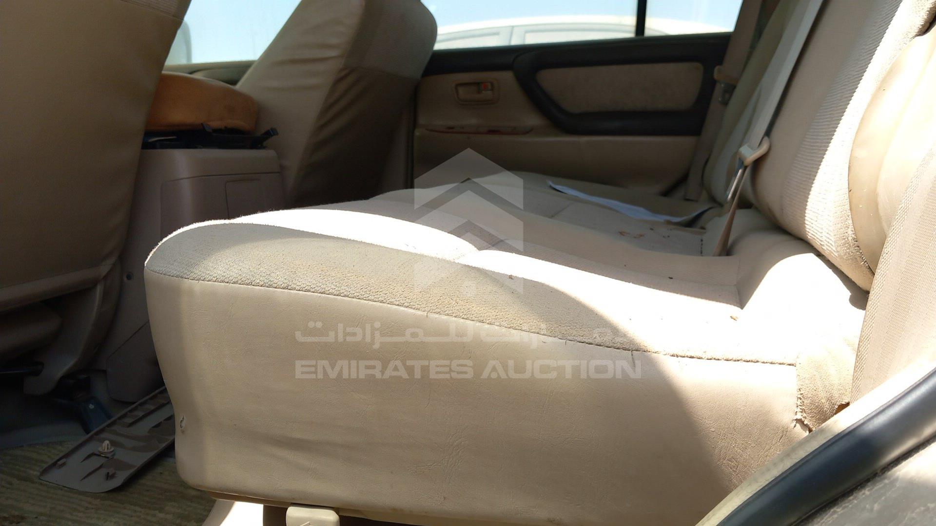 2003 TOYOTA LAND CRUISER VIN: JTEHJ09J835062874