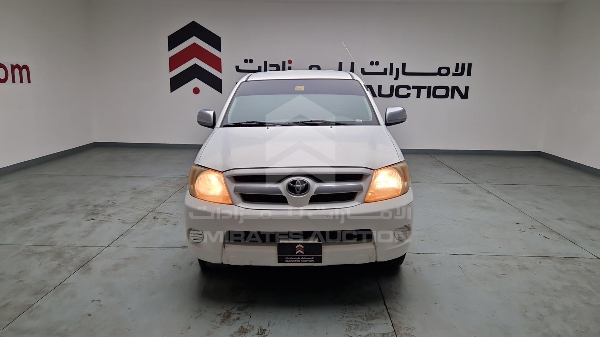 2008 TOYOTA HILUX VIN: MR0EX12G782305420