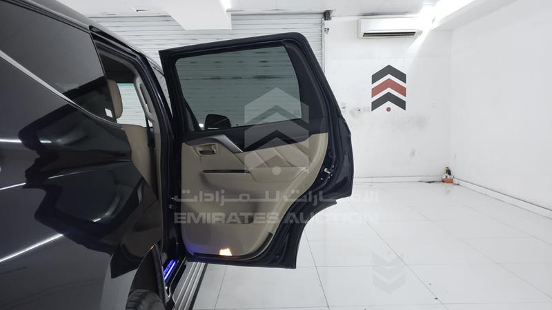 MMEMC21XXHH004146 Auction: EmiratesAuction Lot: 406724 MMEMC21XXHH004146 Mitsubishi Montero 2017 BLUE Photo 23