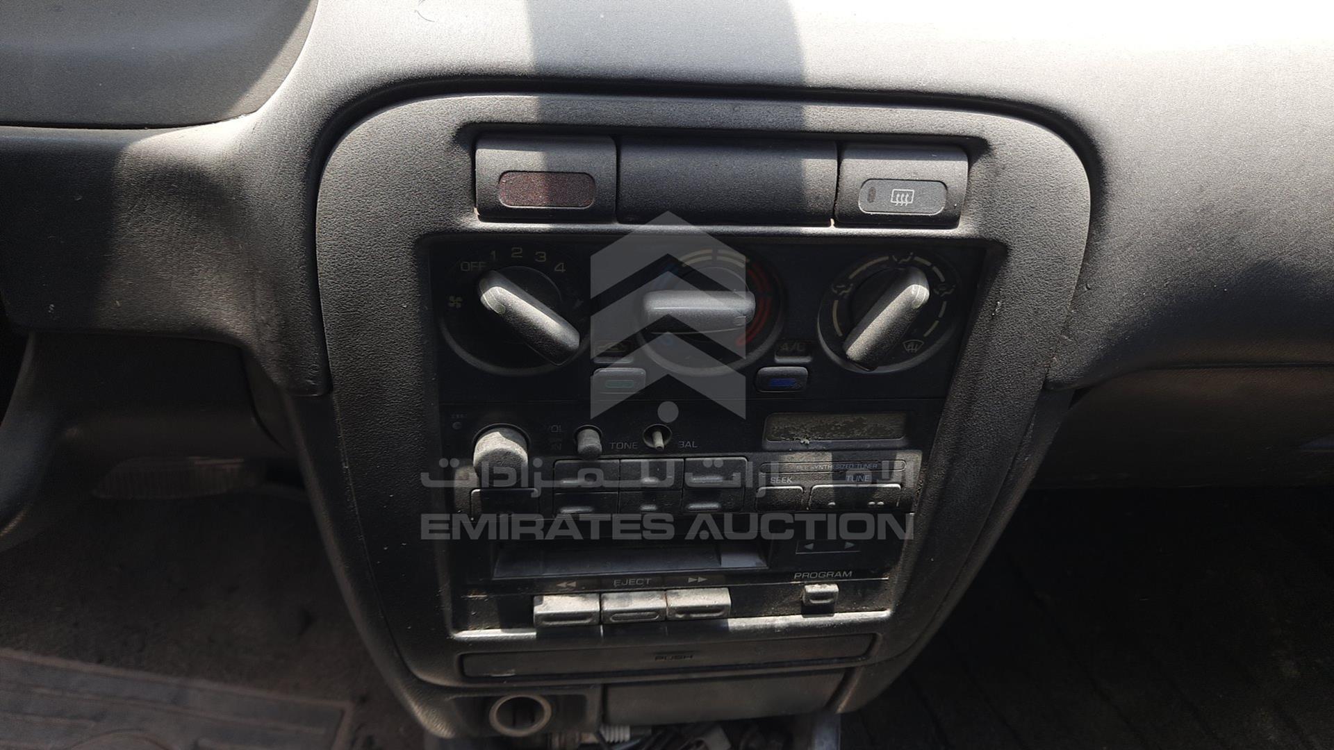 0 NISSAN SUNNY VIN: JN1BB41S1XW005597